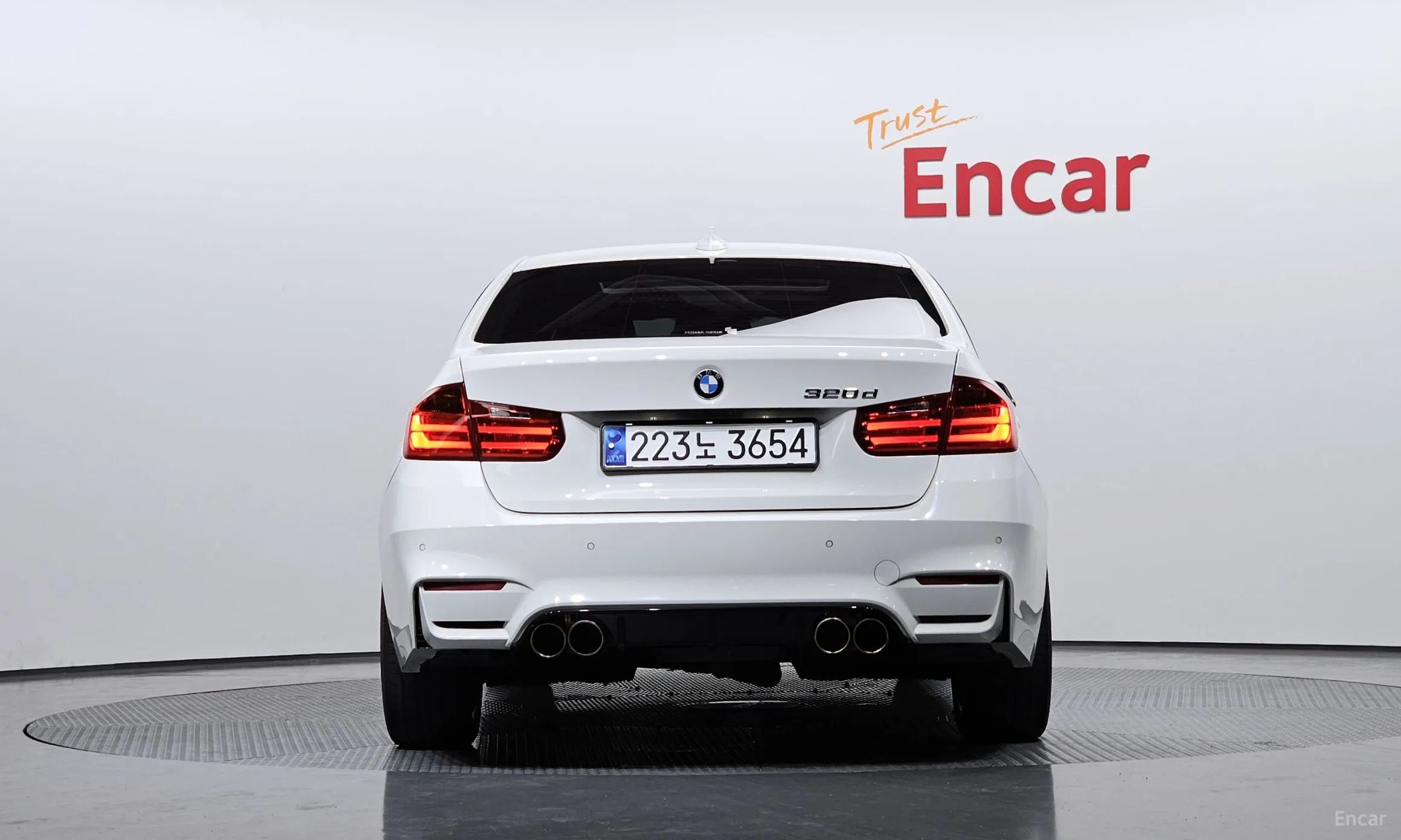 BMW 3 Series (F30) превью 3