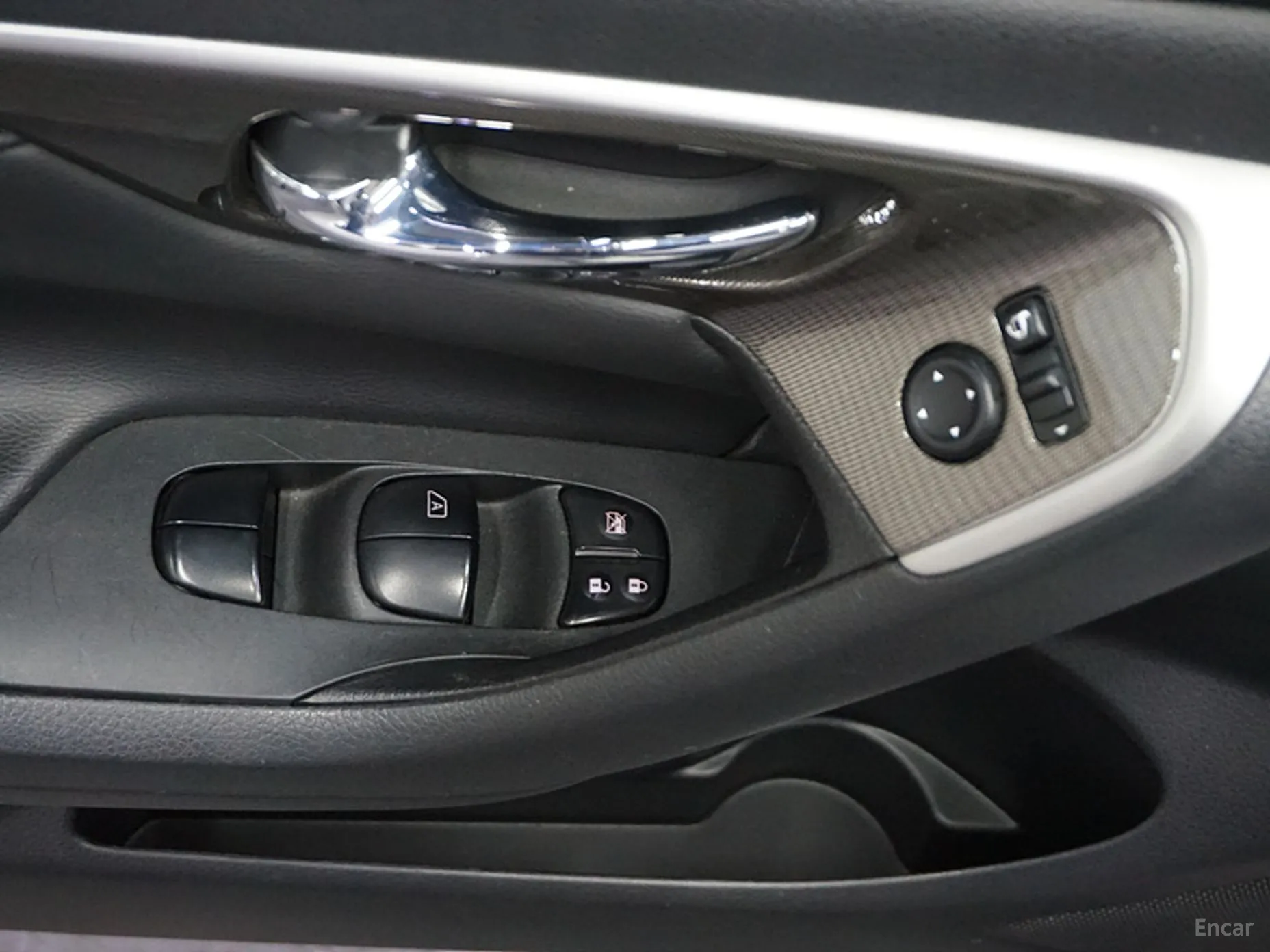 Nissan Altima превью 17