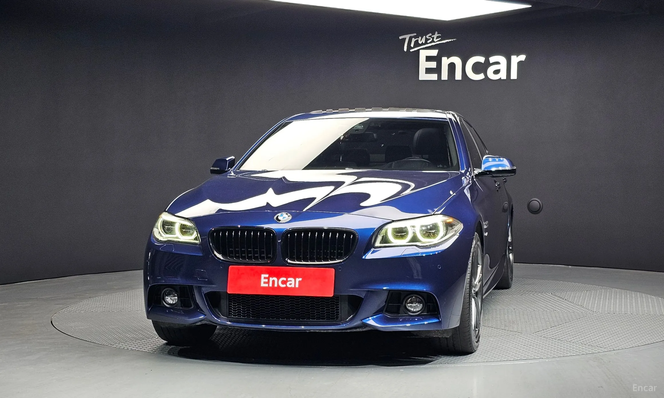 BMW 5 Series (F10) превью 2