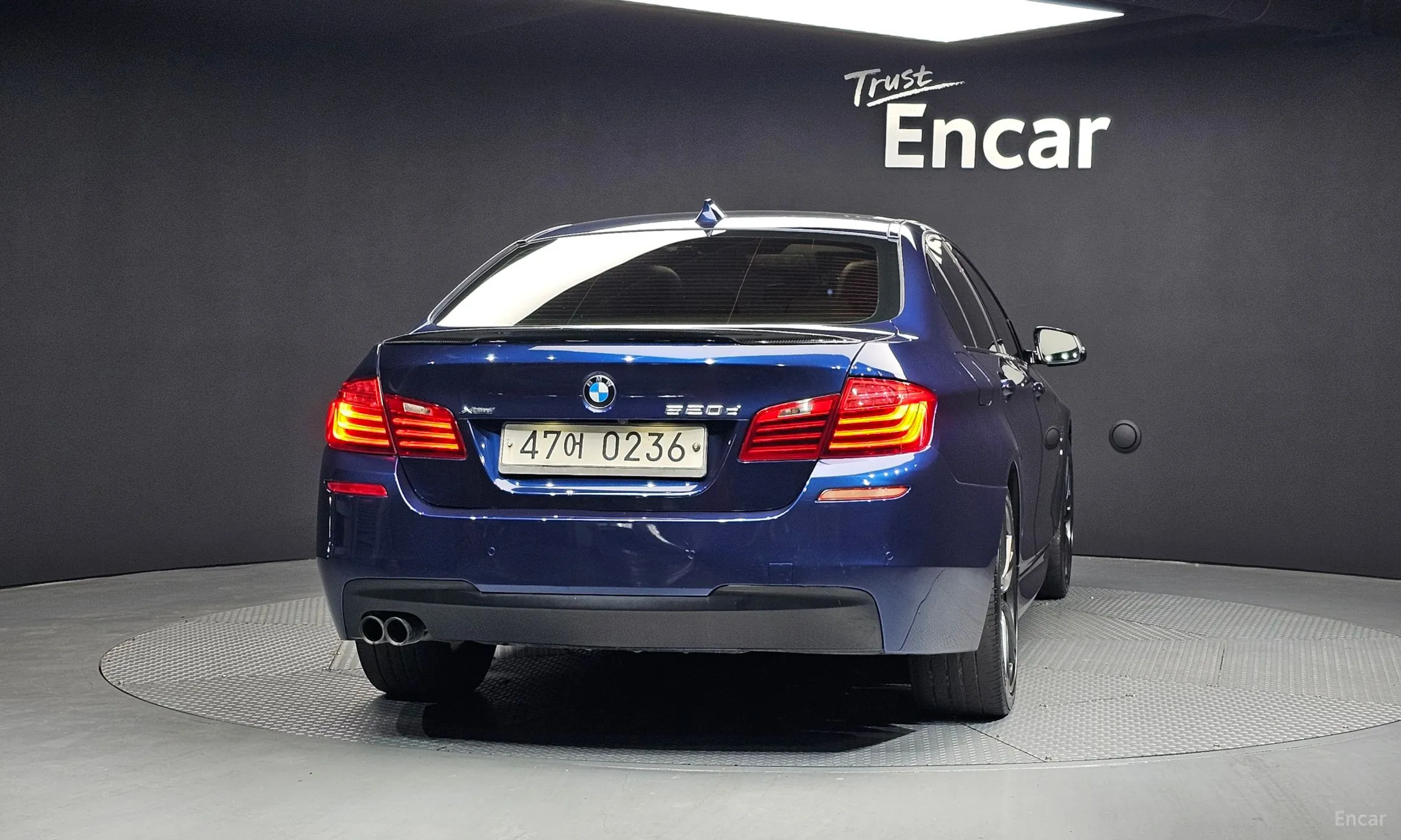 BMW 5 Series (F10) превью 3
