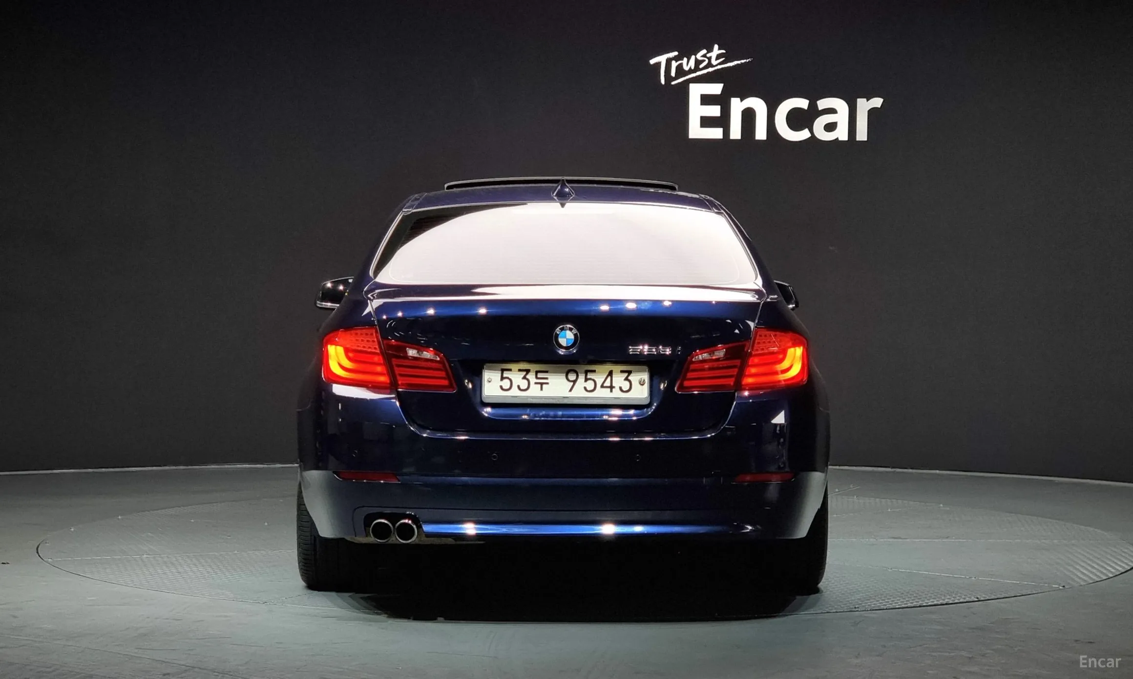 BMW 5 Series (F10) превью 3