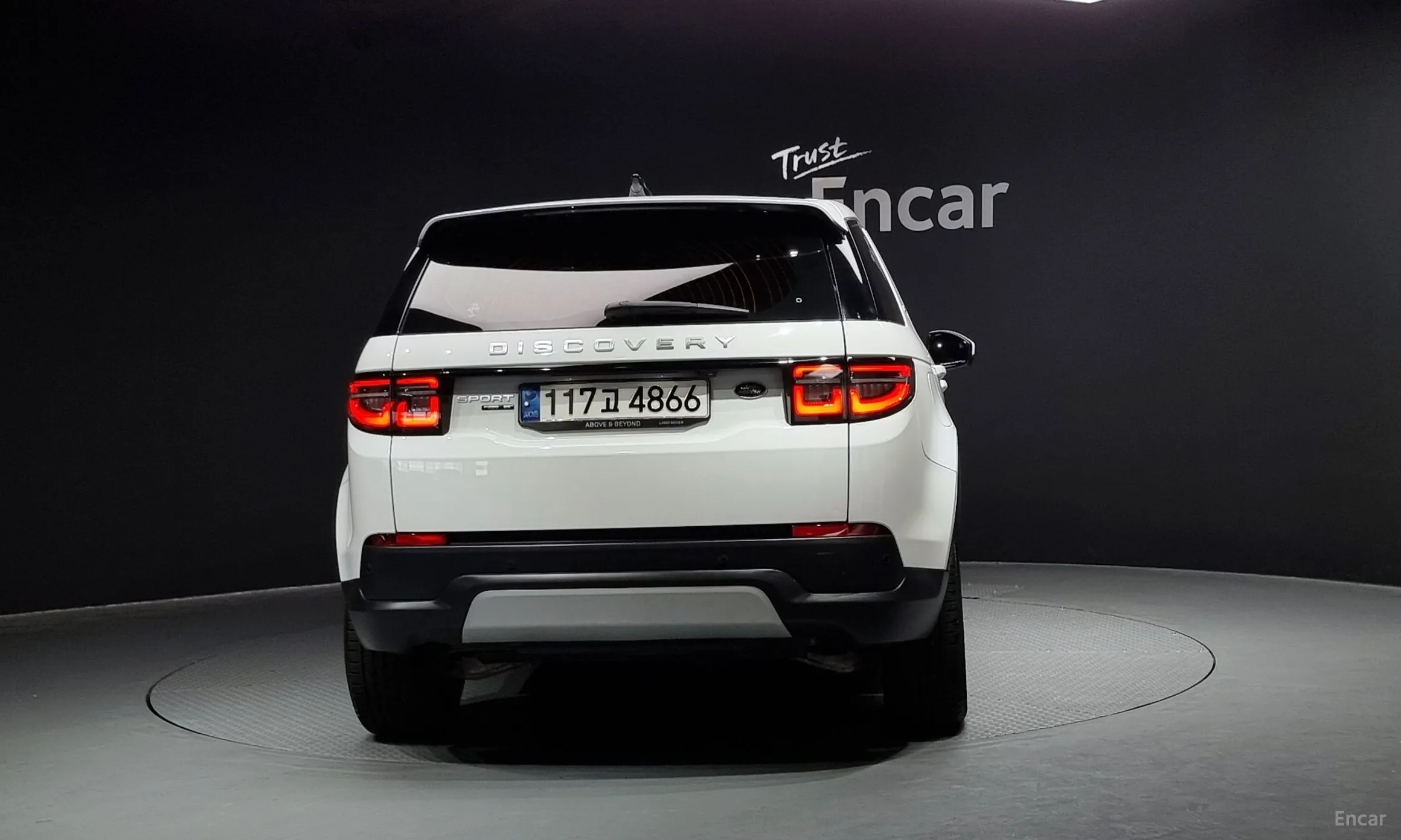 Land Rover Discovery Sports превью 3