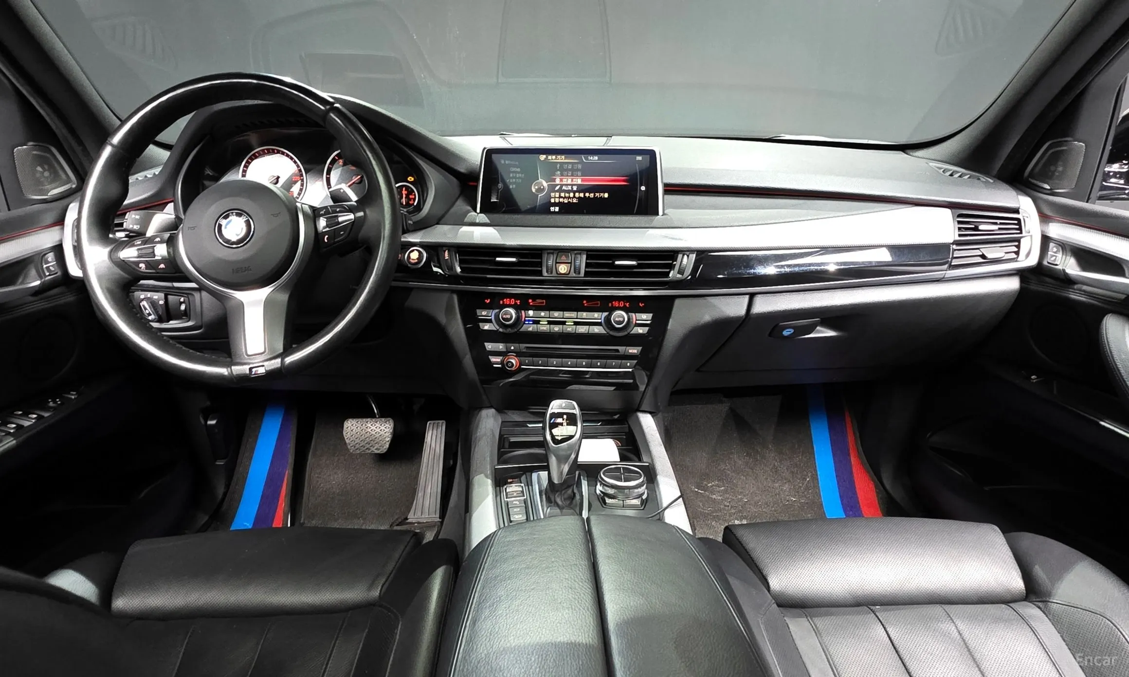 BMW X5 (F15) превью 4