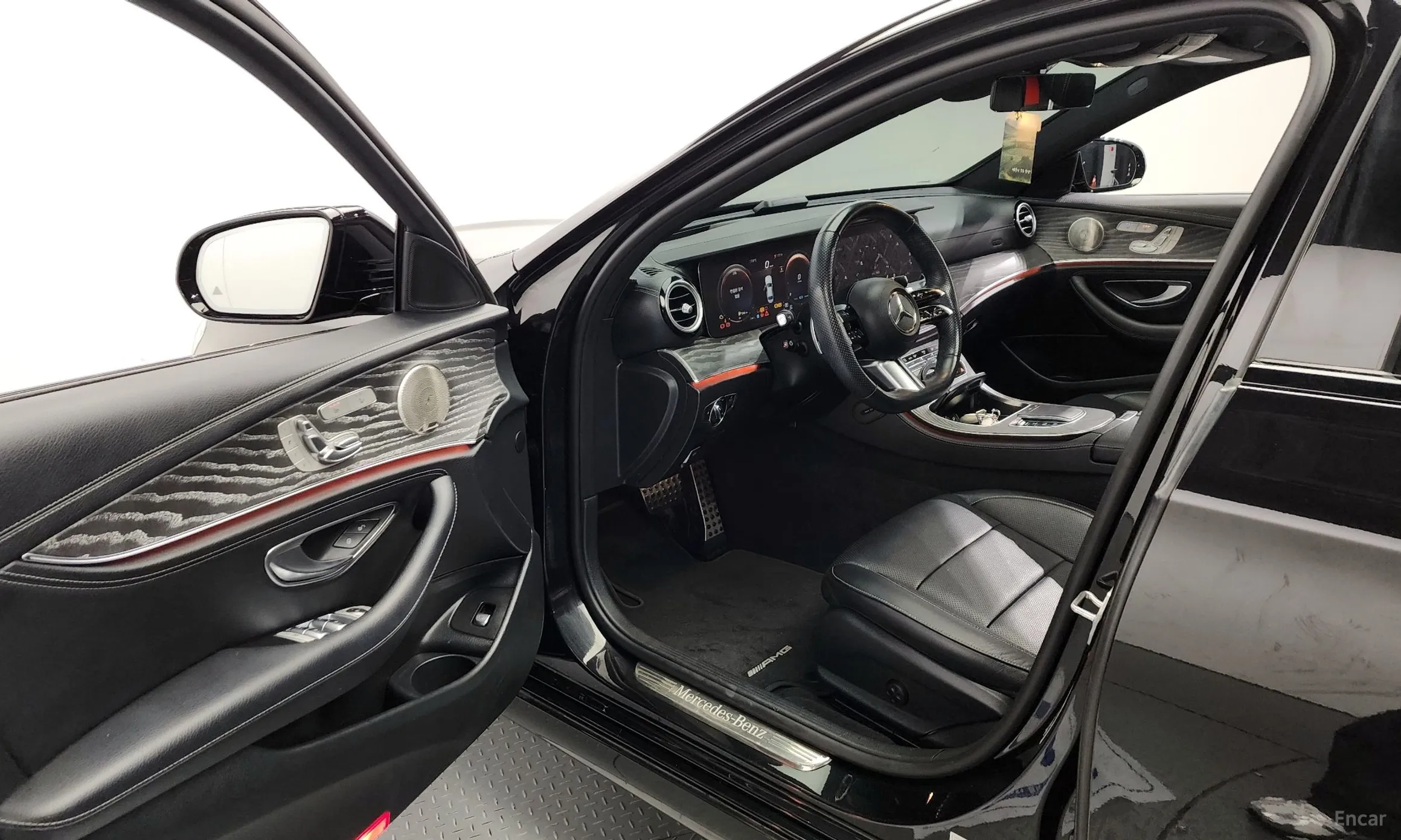 Mercedes Benz E-Class W213 превью 10