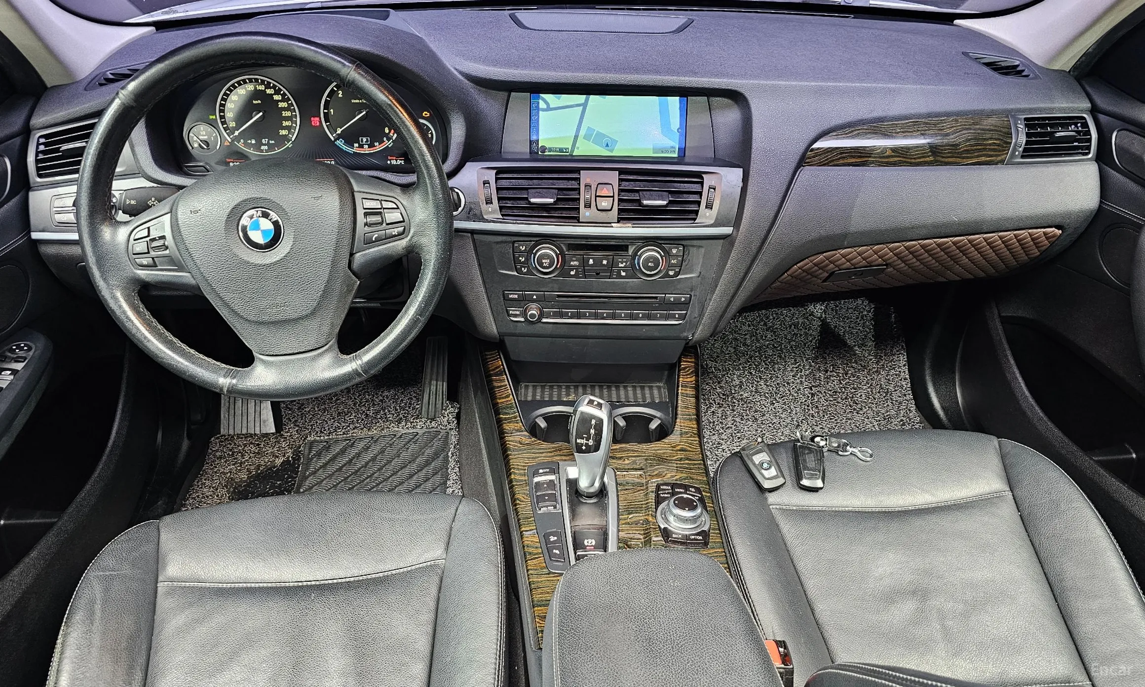 BMW X3 (F25) превью 4
