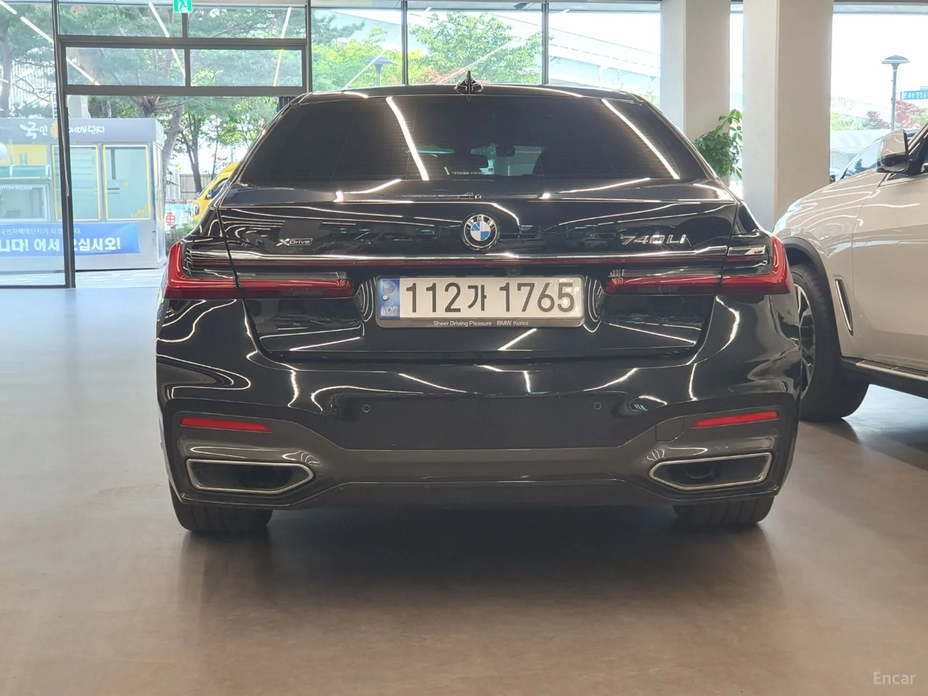 BMW 7 Series (G11) превью 3