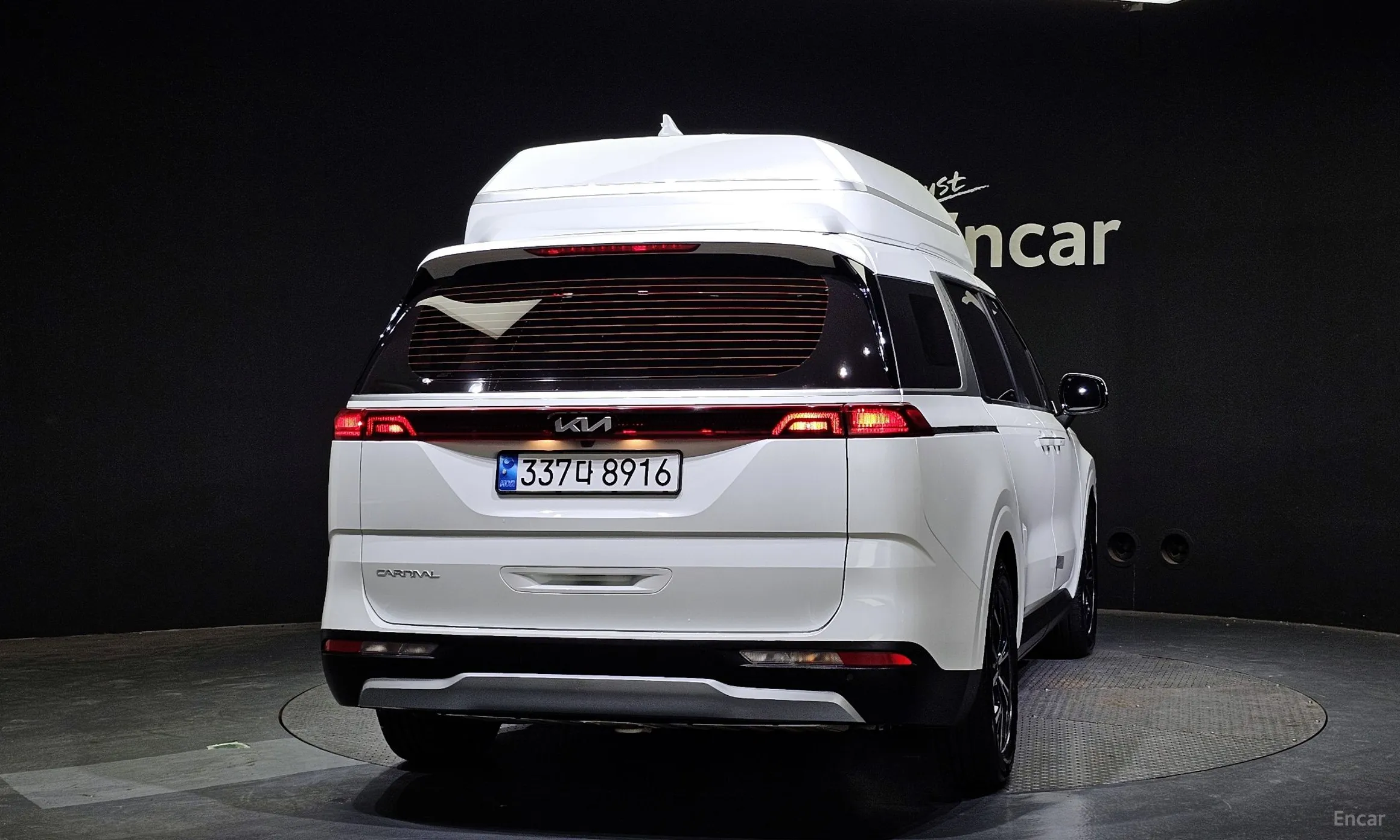 Kia Carnival Gen 4 превью 3