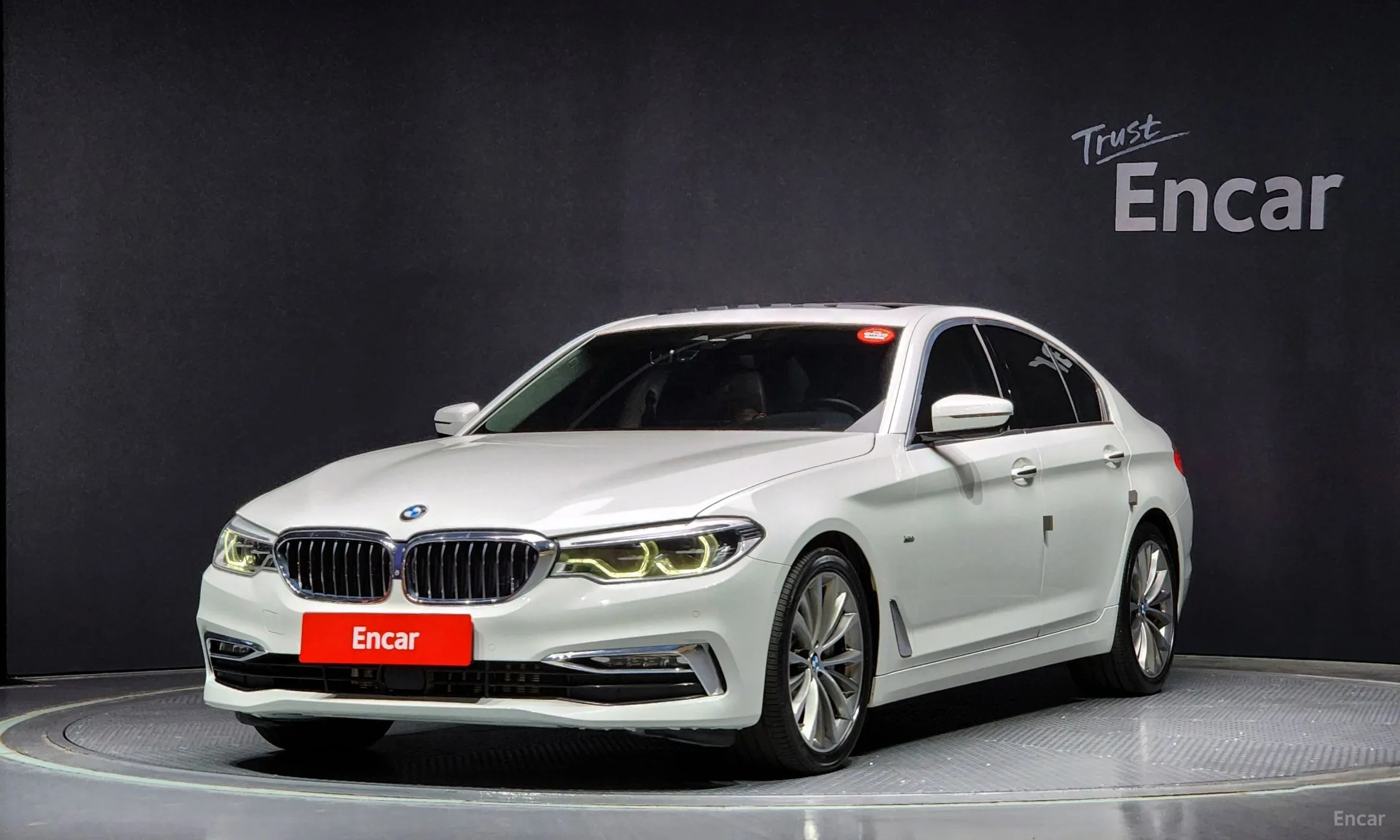 BMW 5 Series (G30)