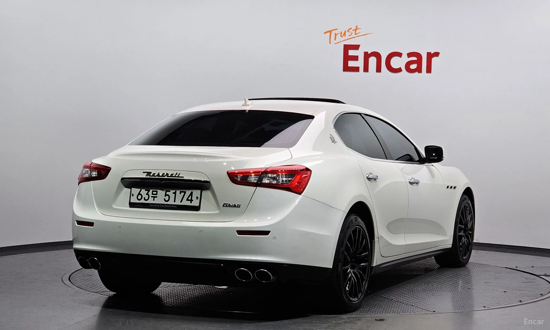 Maserati Ghibli превью 2