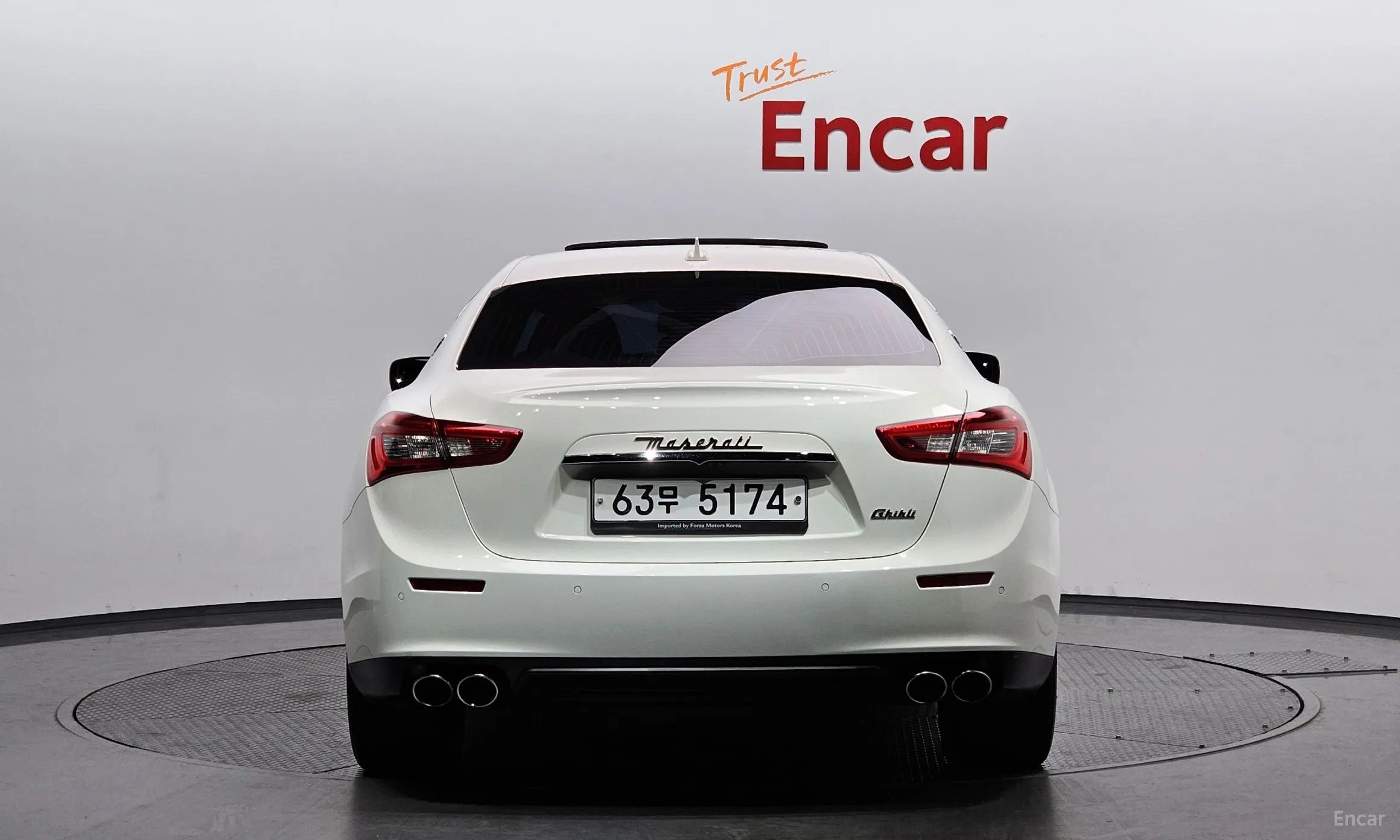 Maserati Ghibli превью 4