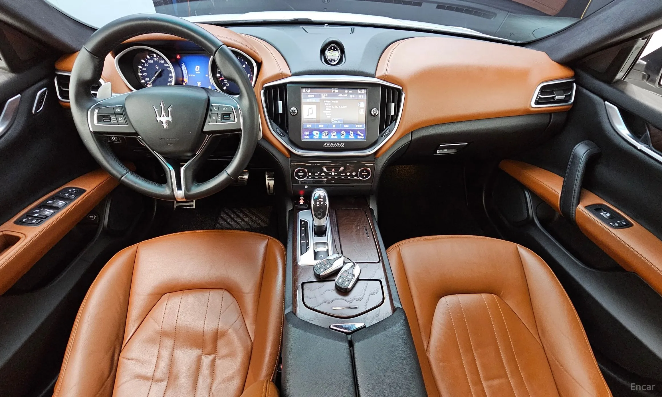 Maserati Ghibli превью 7