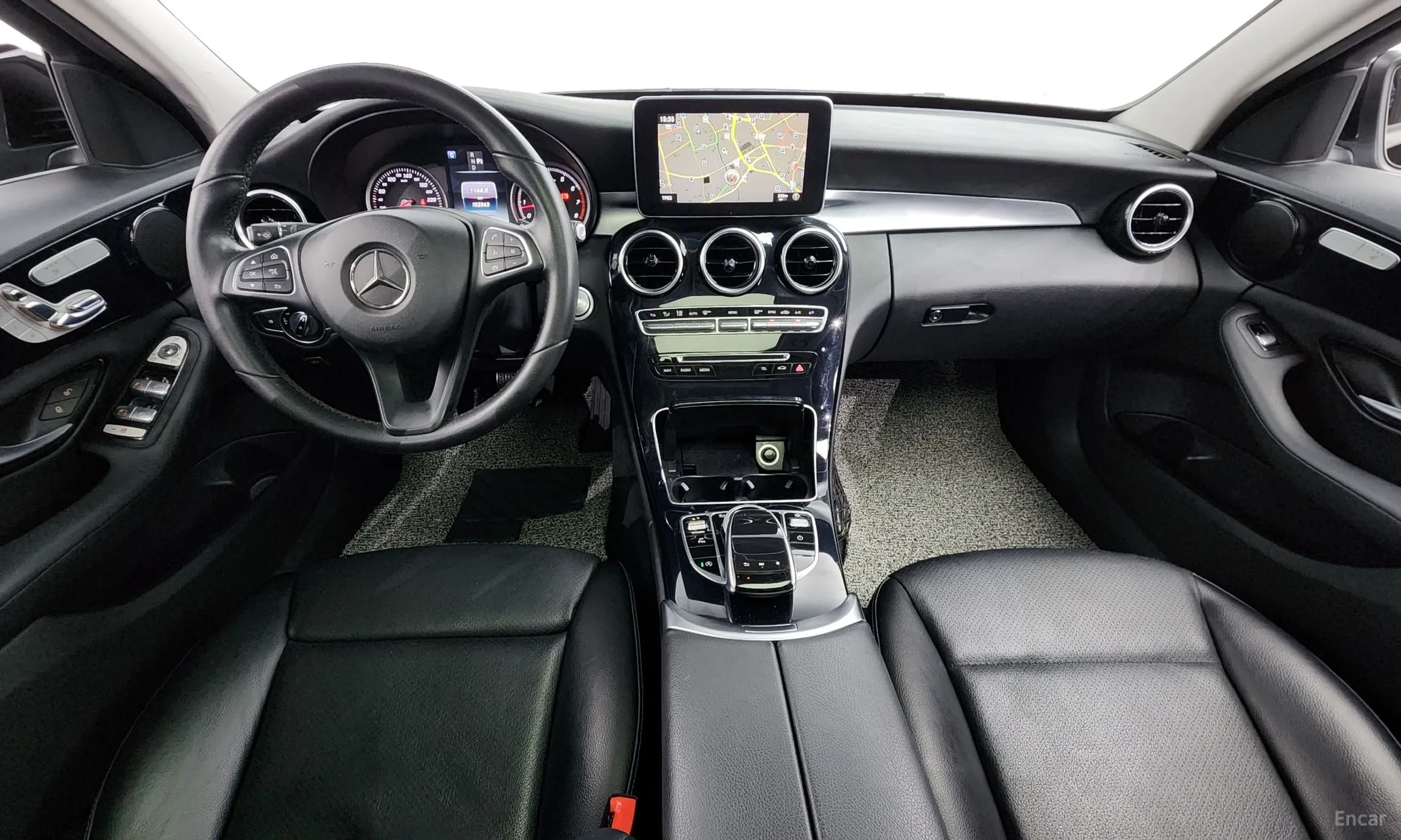 Mercedes Benz C-Class W205 превью 4