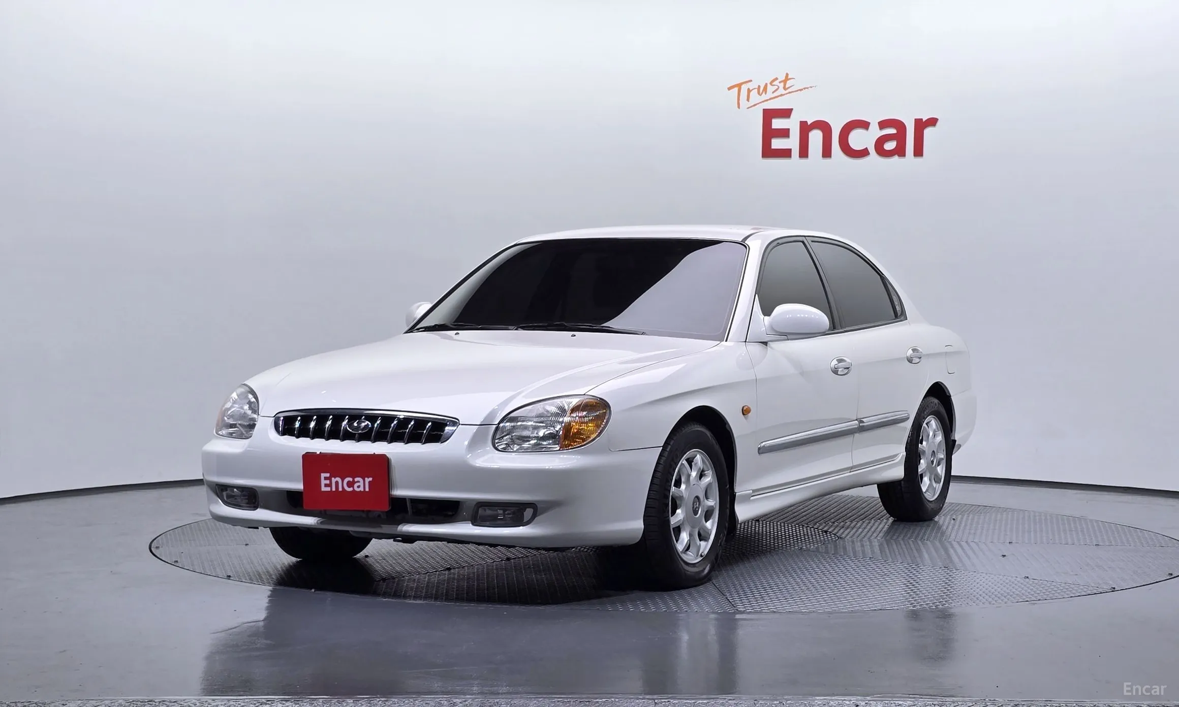Hyundai EF Sonata