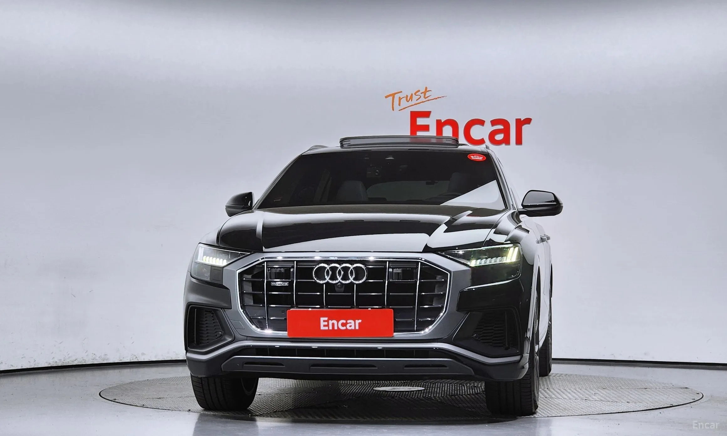 Audi Q8 (4M)