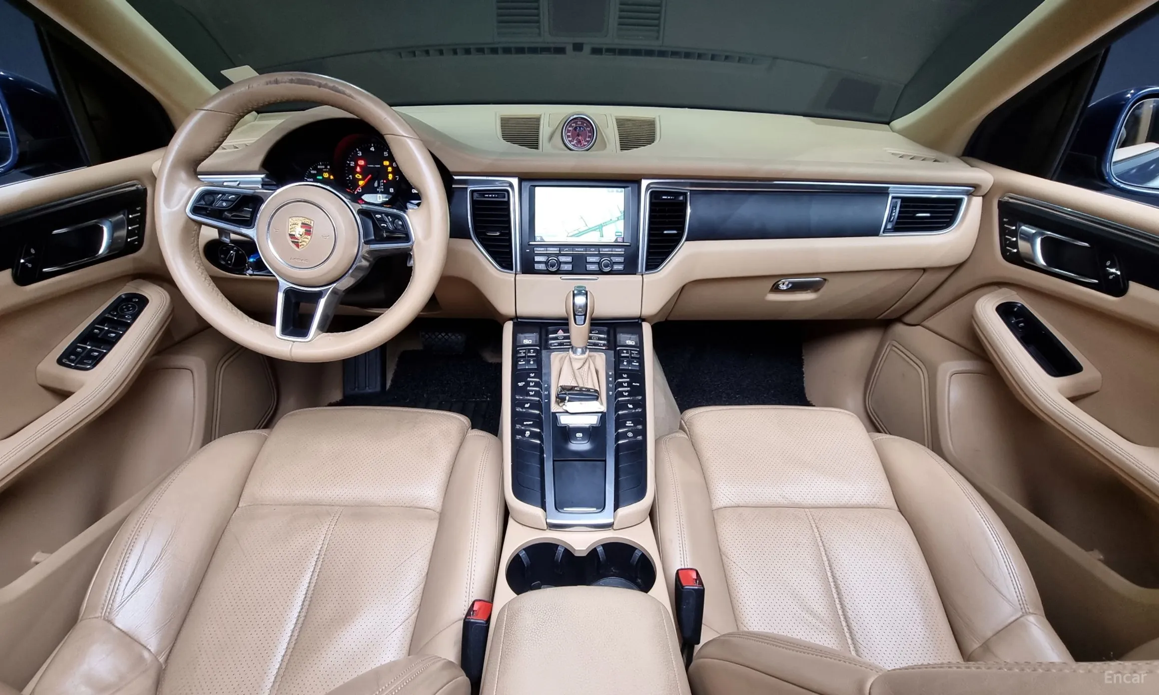 Porsche Macan превью 4