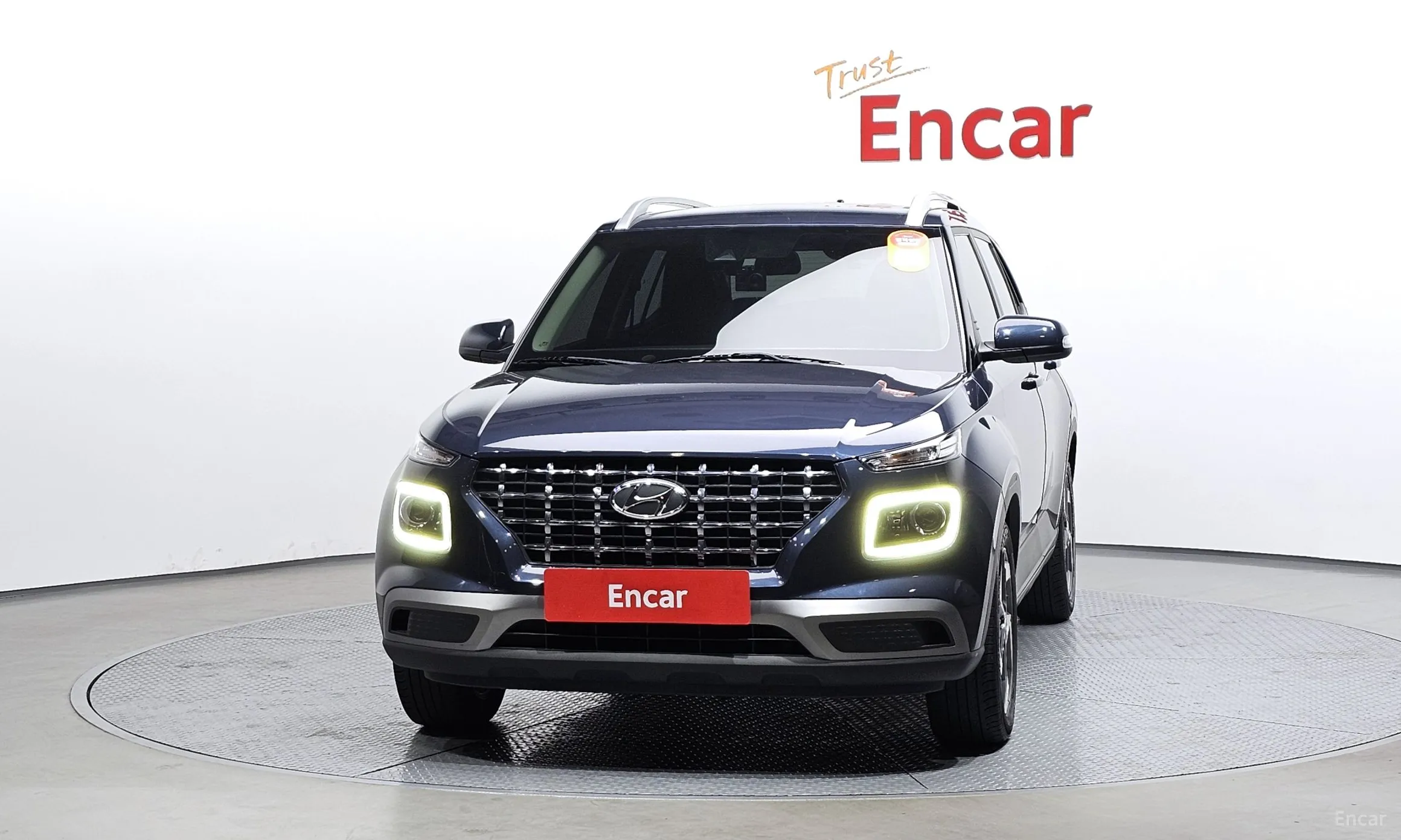 Hyundai Venue превью 2