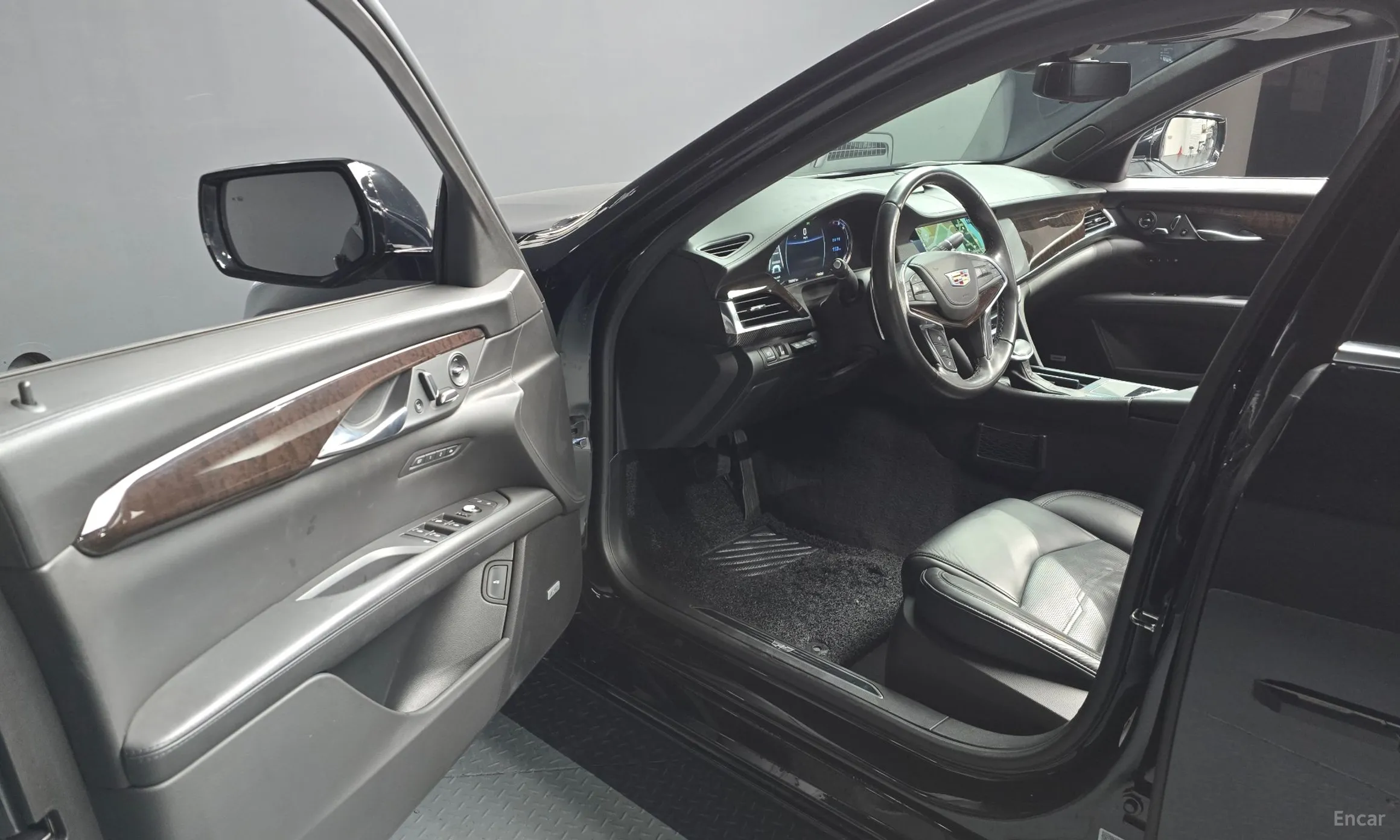 Cadillac CT6 превью 10