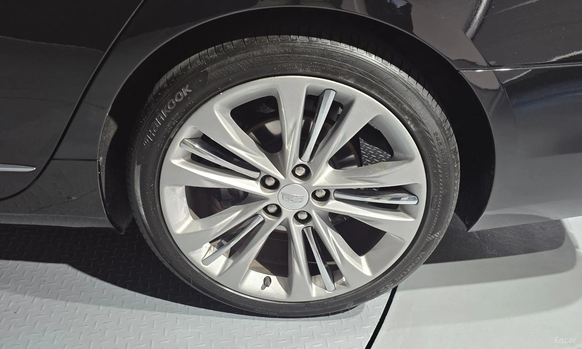 Cadillac CT6 превью 5
