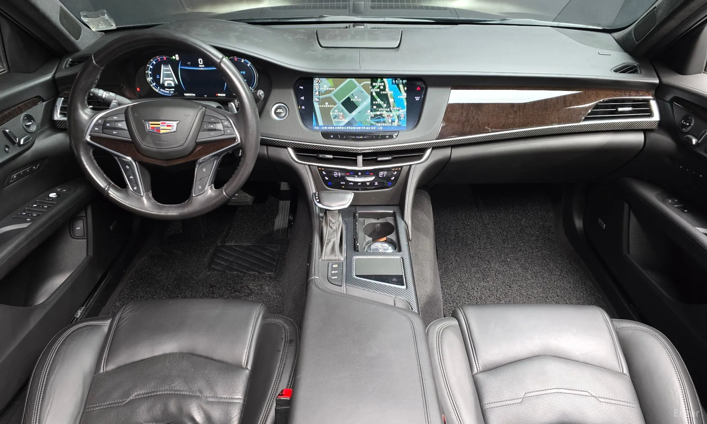 Cadillac CT6 превью 7