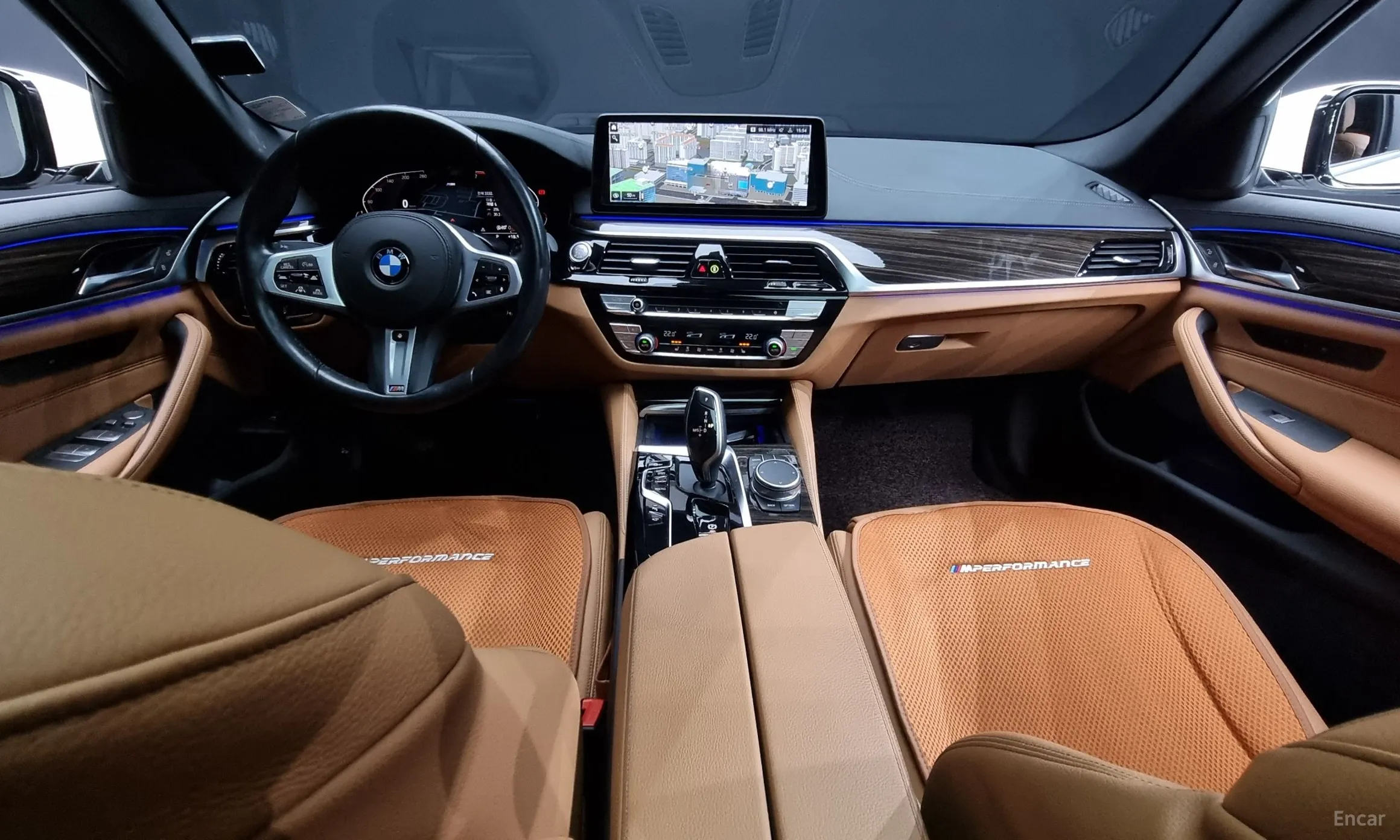 BMW 5 Series (G30) превью 4