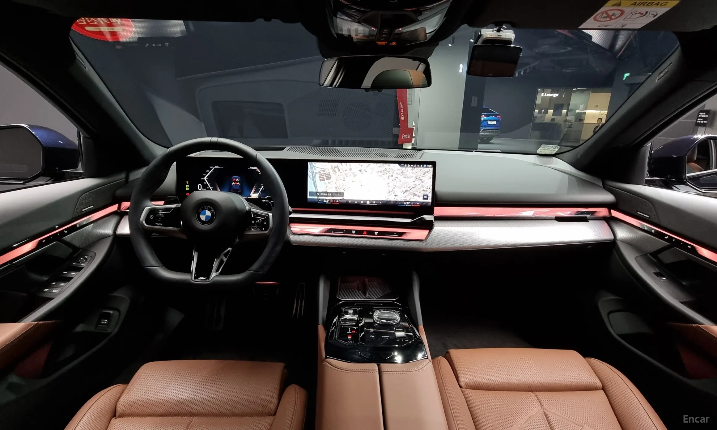 BMW 5 Series (G60) превью 4