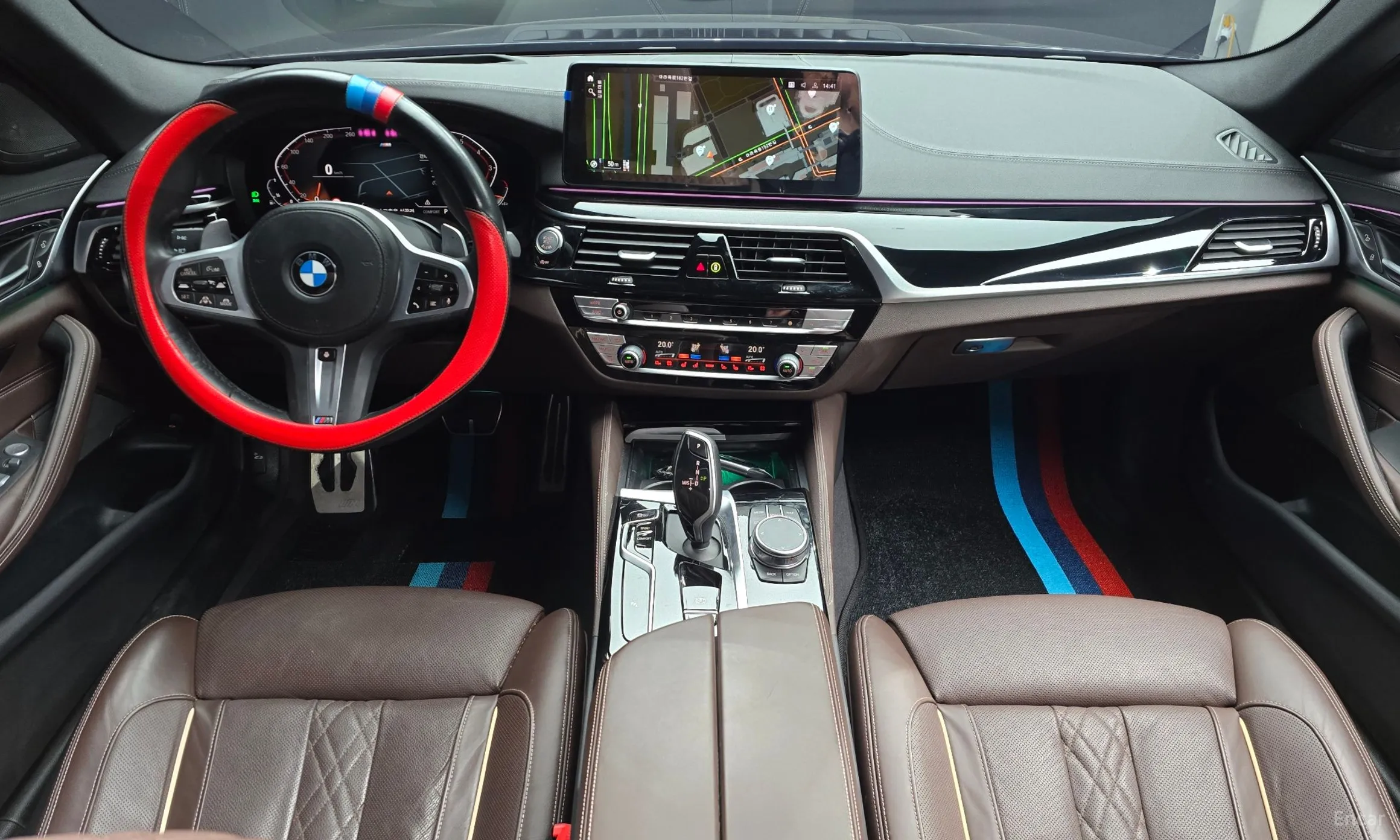 BMW 5 Series (G30) превью 4
