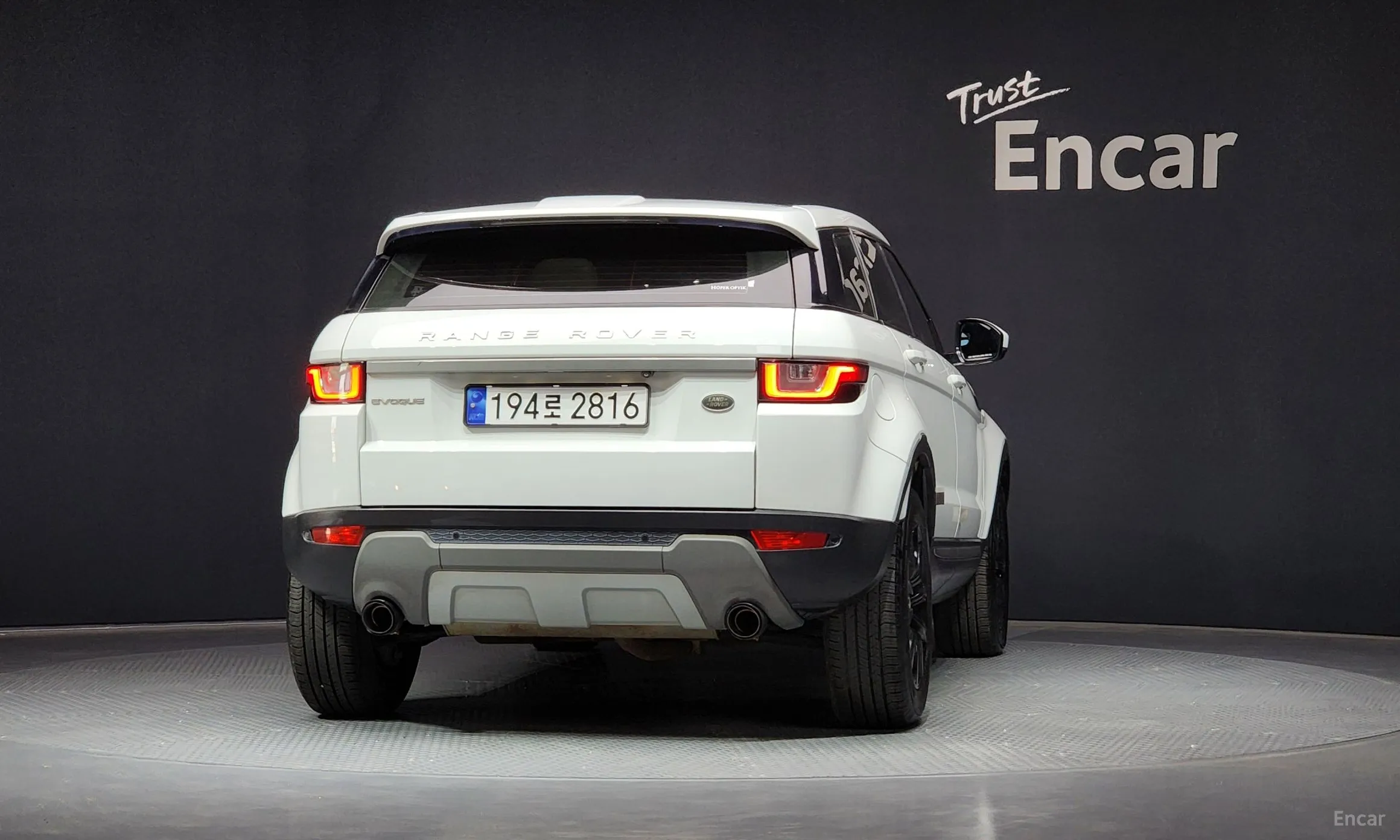 Land Rover Range Rover Evoque превью 3