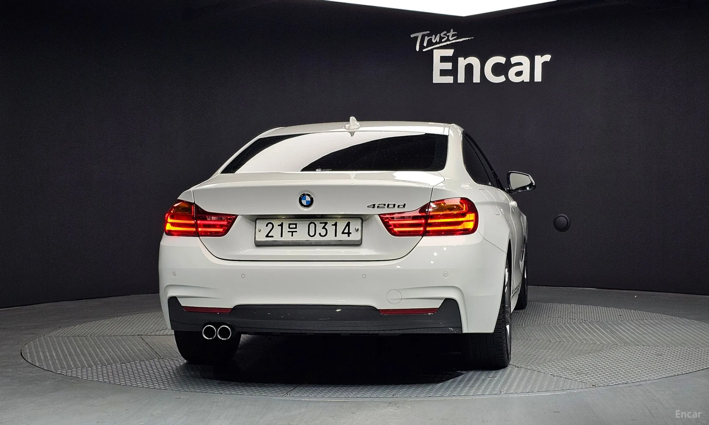 BMW Series 4 (F32) превью 3