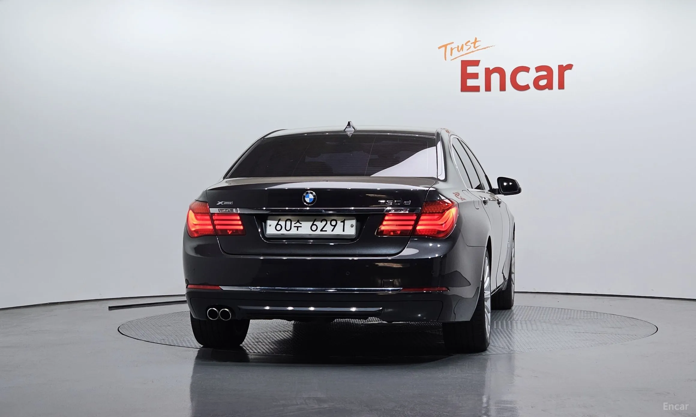 BMW 7 Series (F01) превью 3