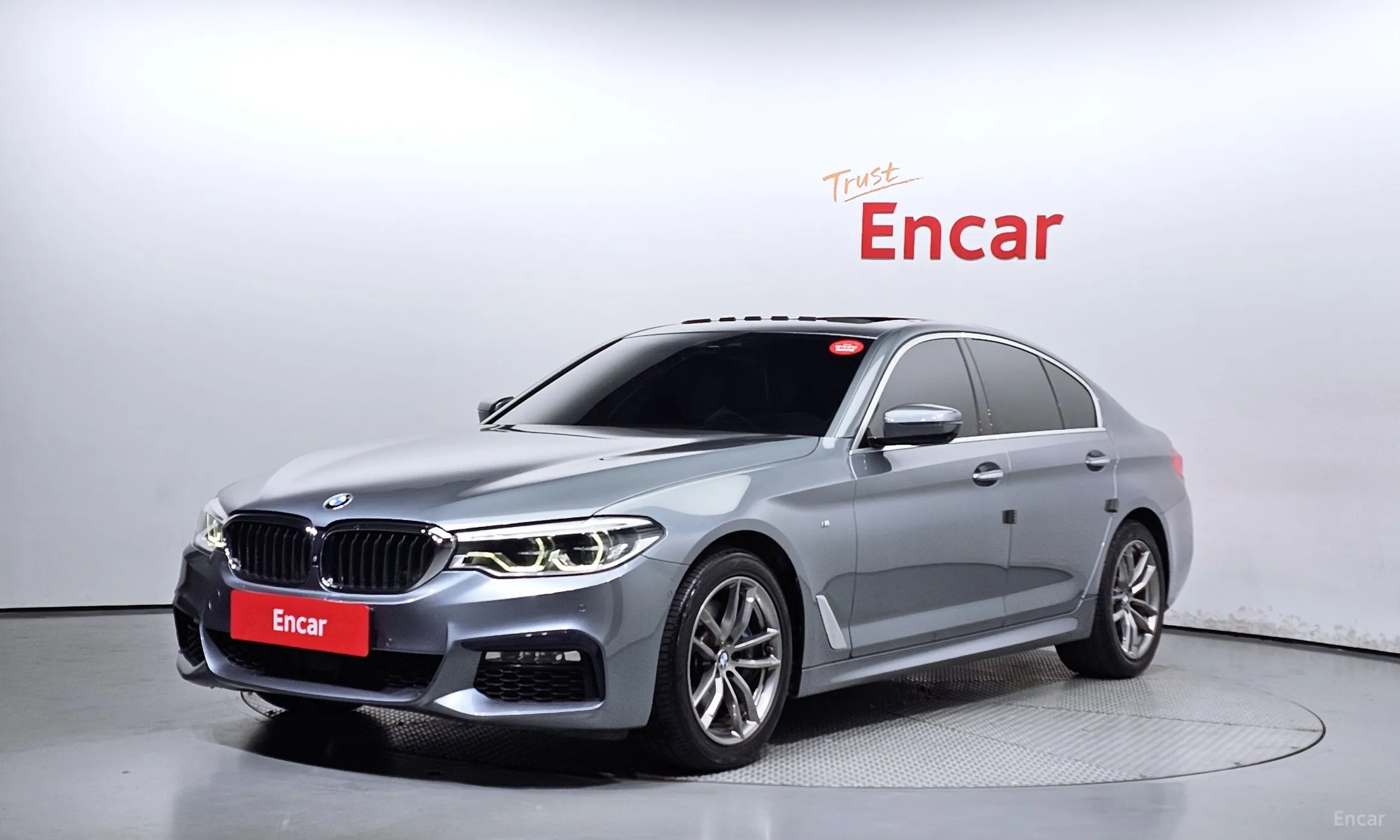 BMW 5 Series (G30)