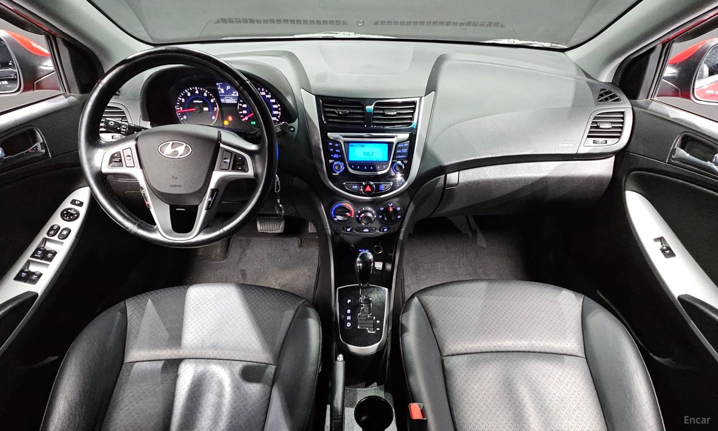 Hyundai Accent (new) превью 4
