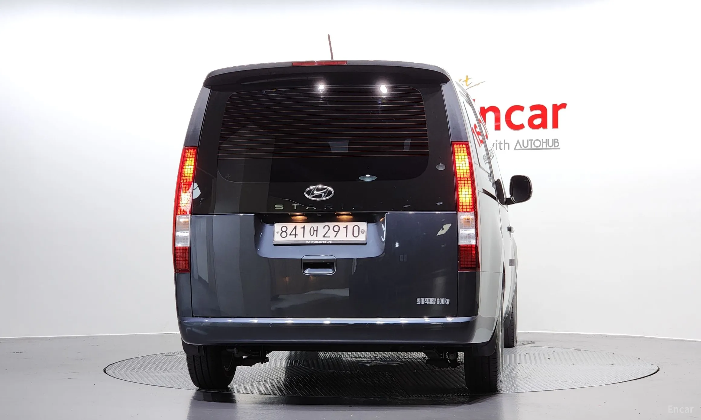 Hyundai Staria превью 3