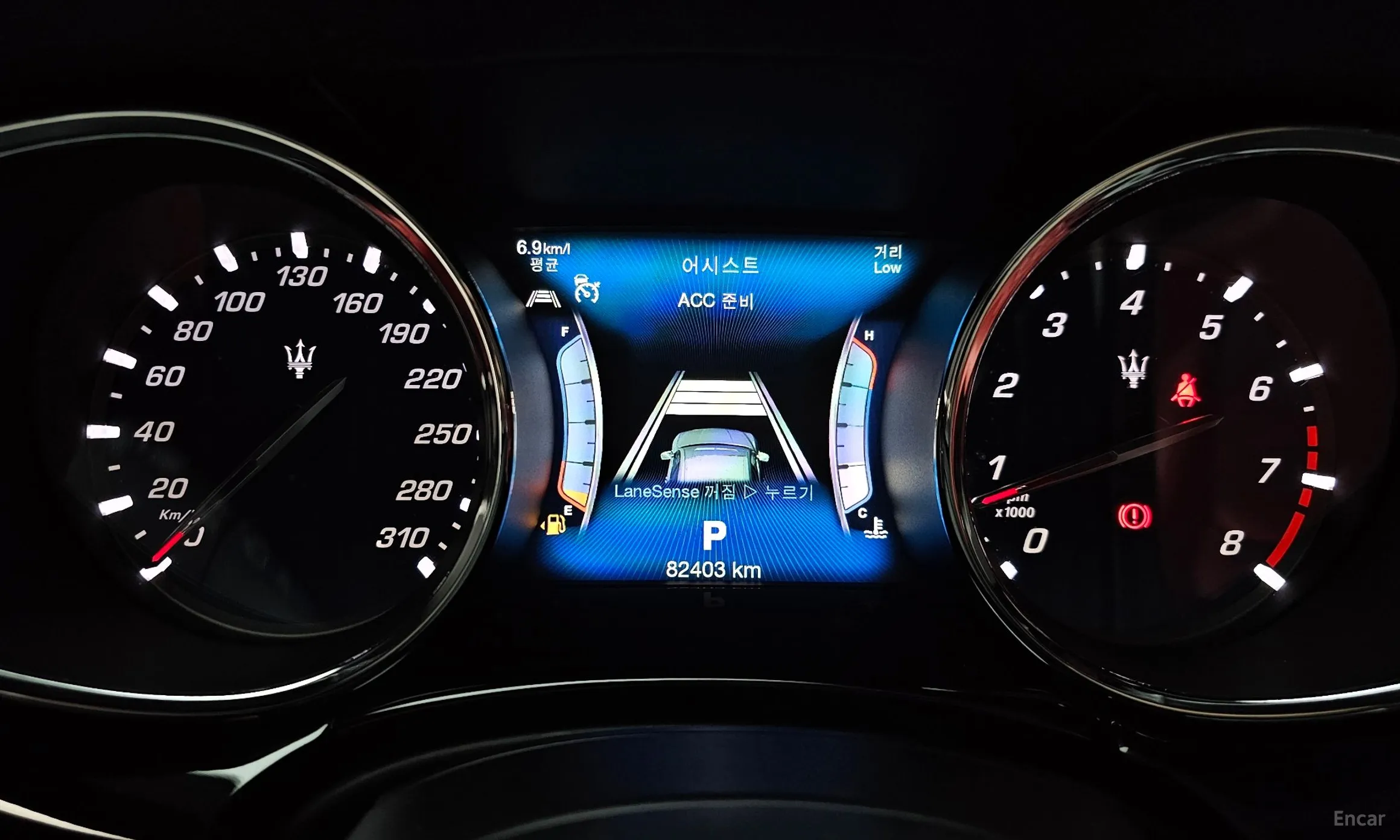 Maserati Quattroporte превью 8