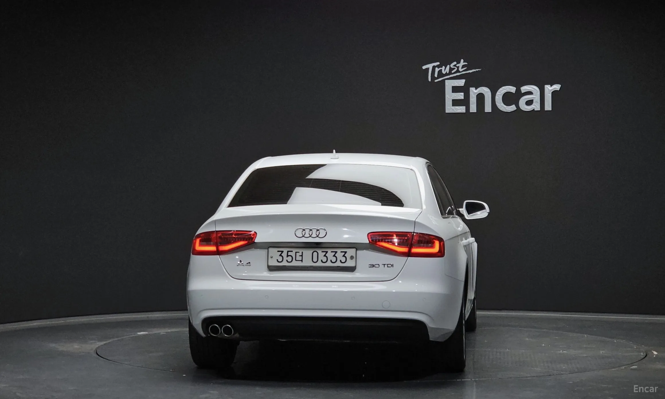 Audi New A4 превью 3