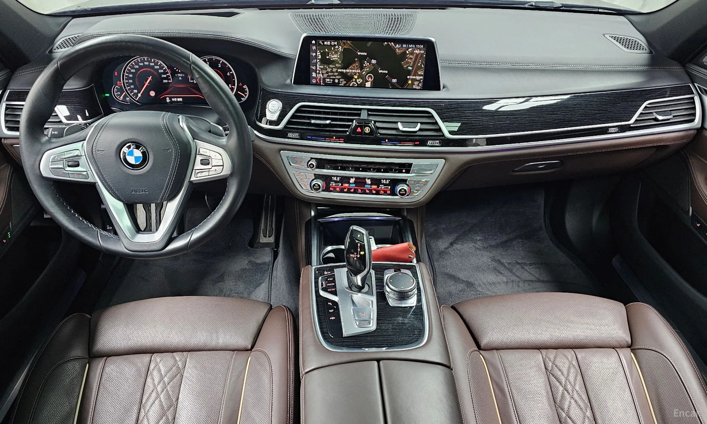 BMW 7 Series (G11) превью 4