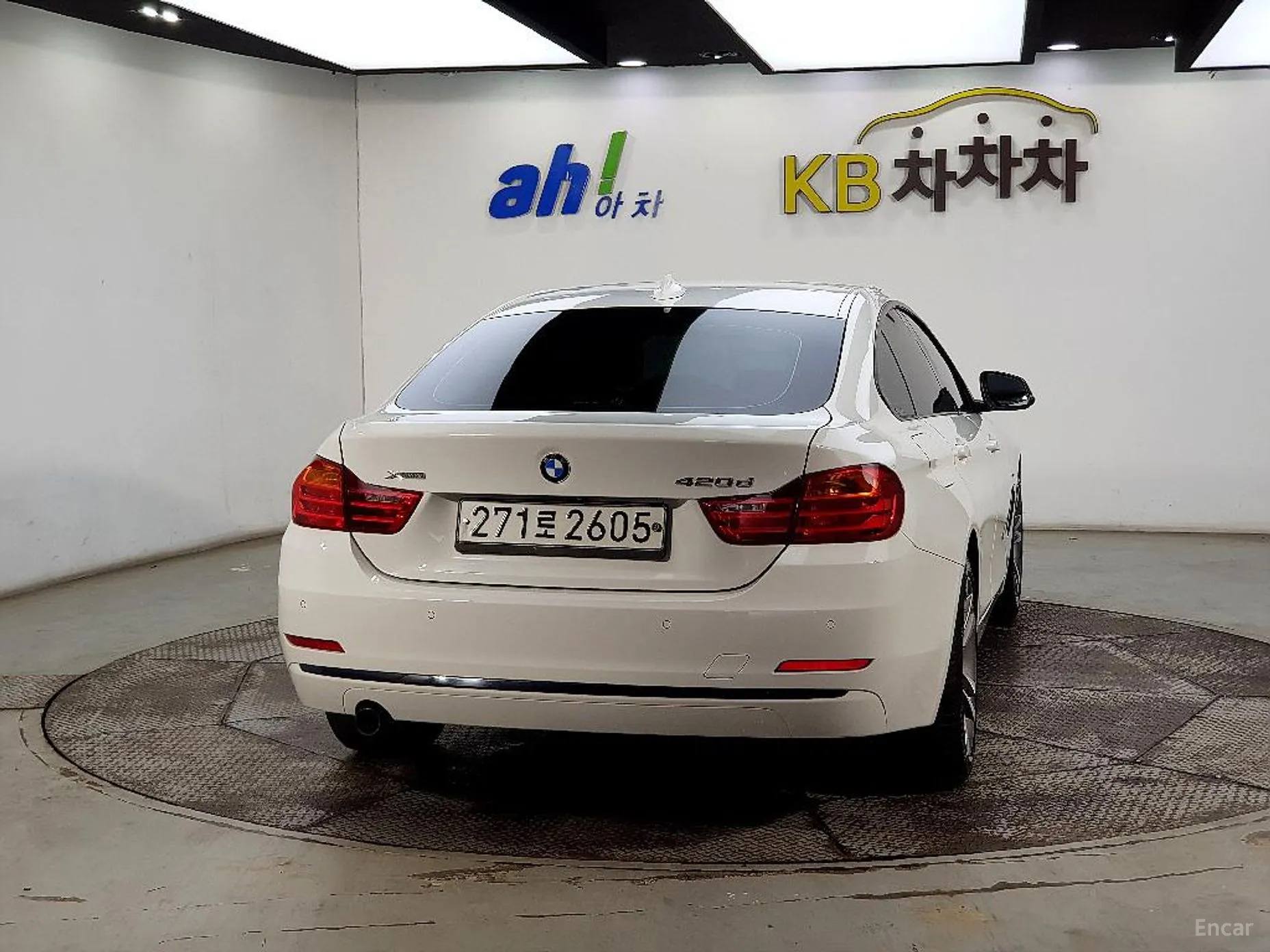BMW Series 4 (F32) превью 2