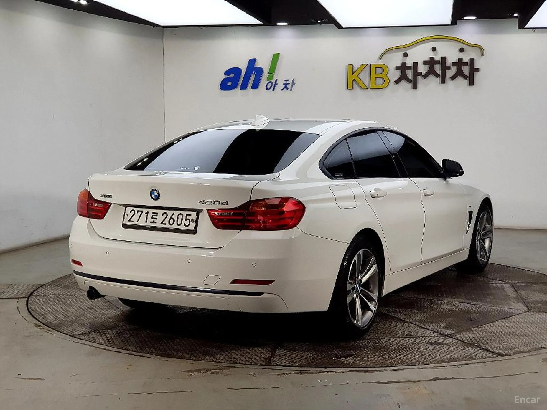 BMW Series 4 (F32) превью 3
