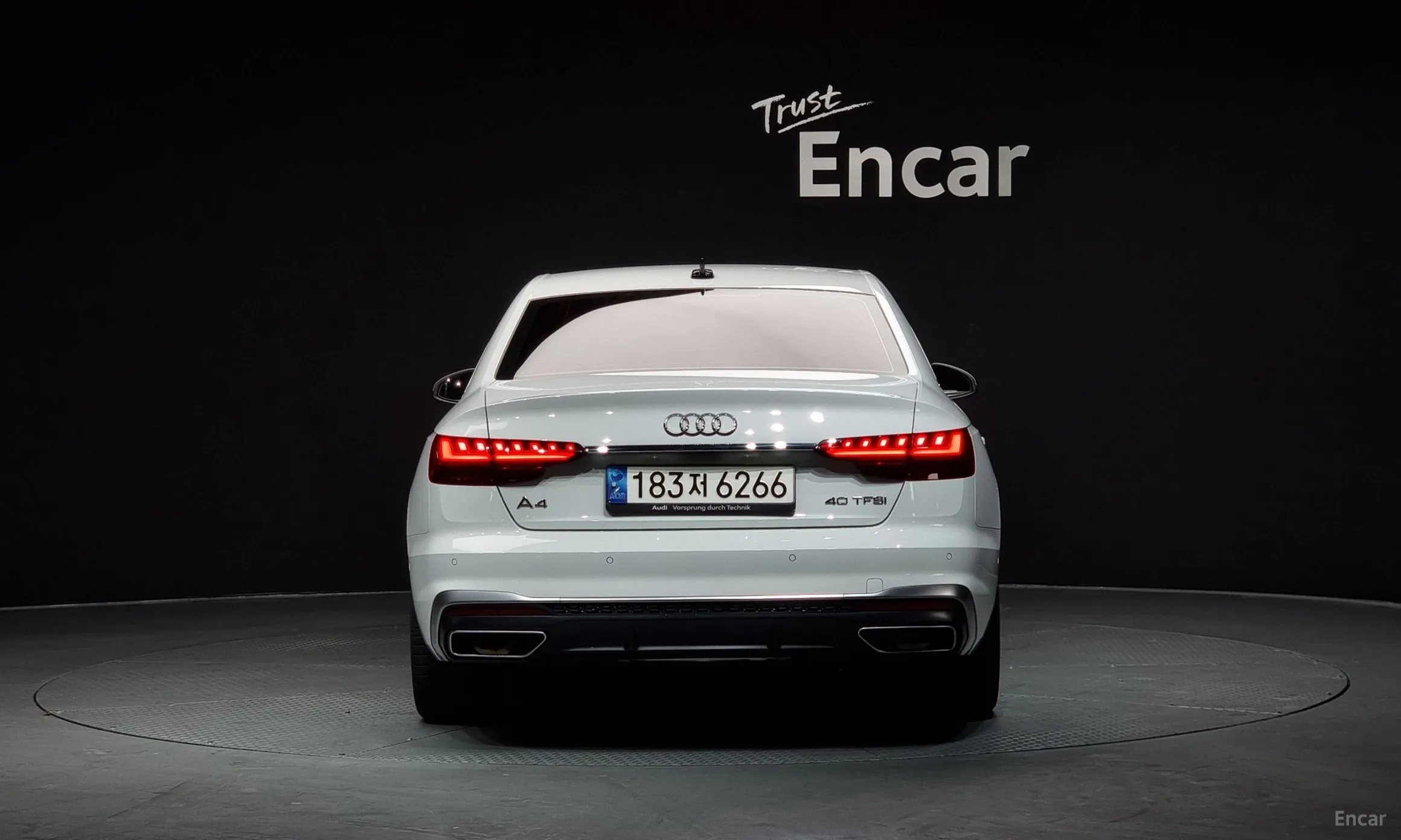 Audi A4 (B9) превью 3