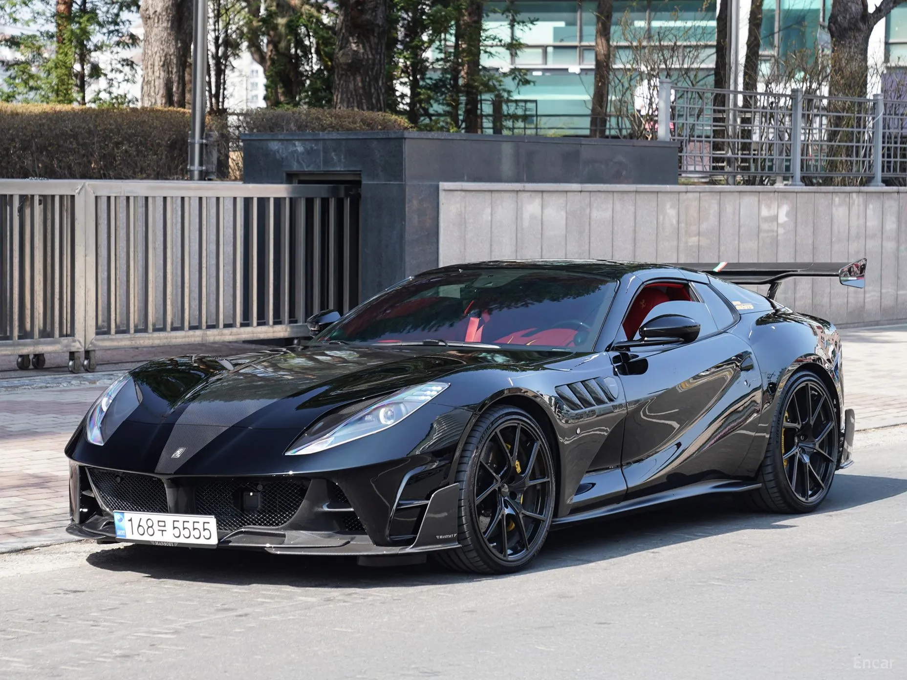 Ferrari 812 GTS превью 11
