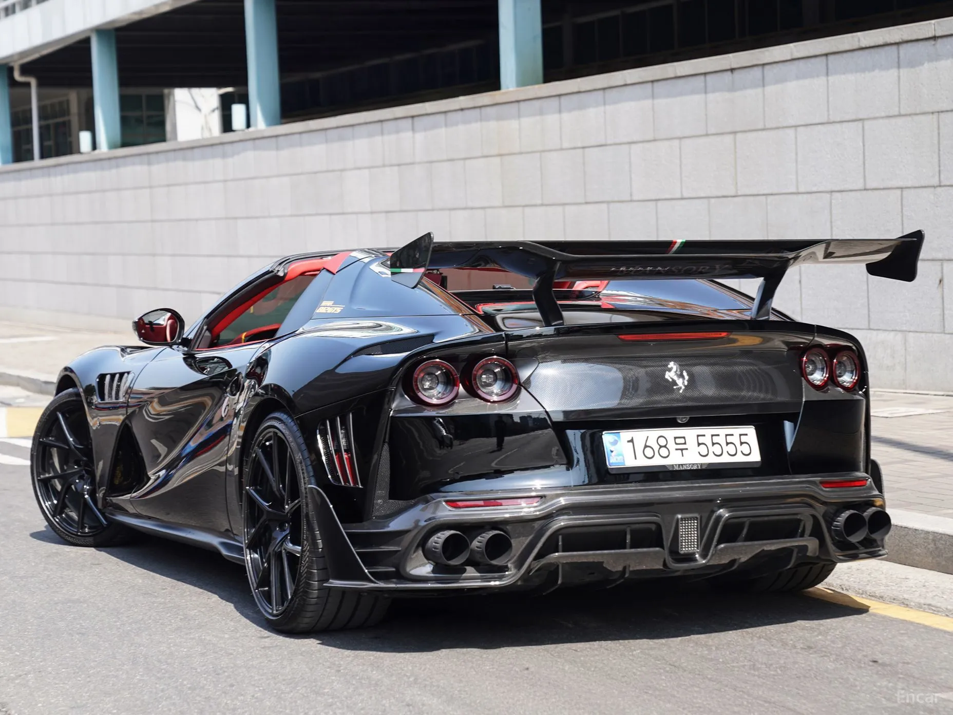 Ferrari 812 GTS
