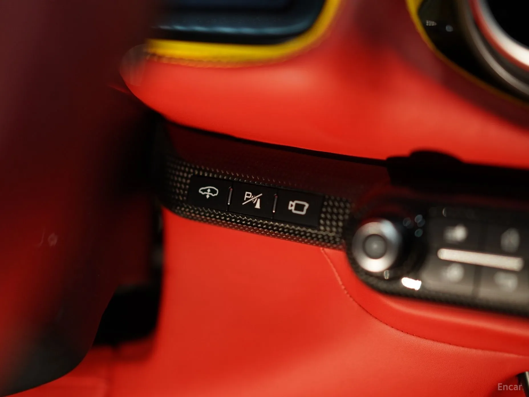 Ferrari 812 GTS превью 18