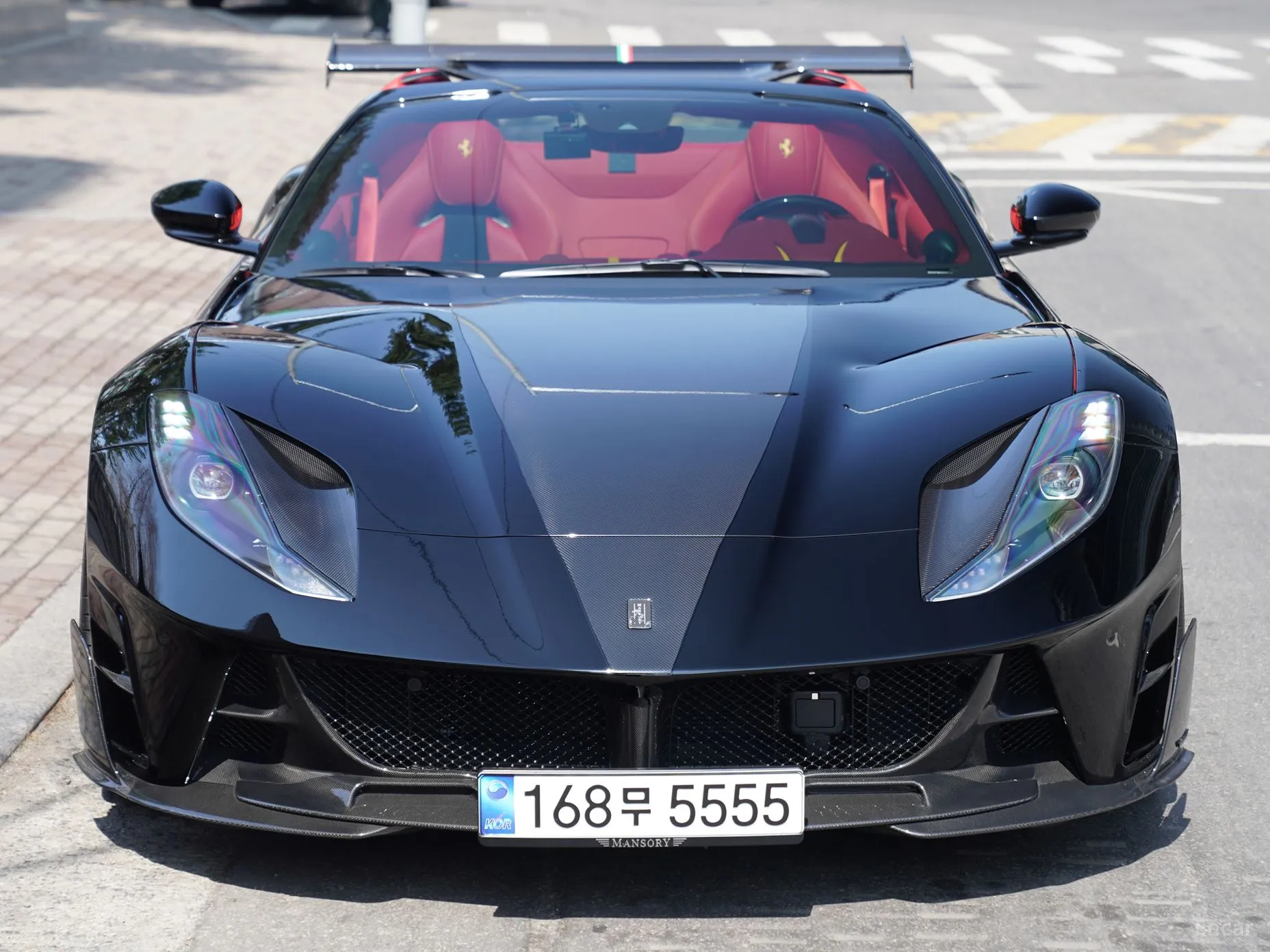 Ferrari 812 GTS превью 3
