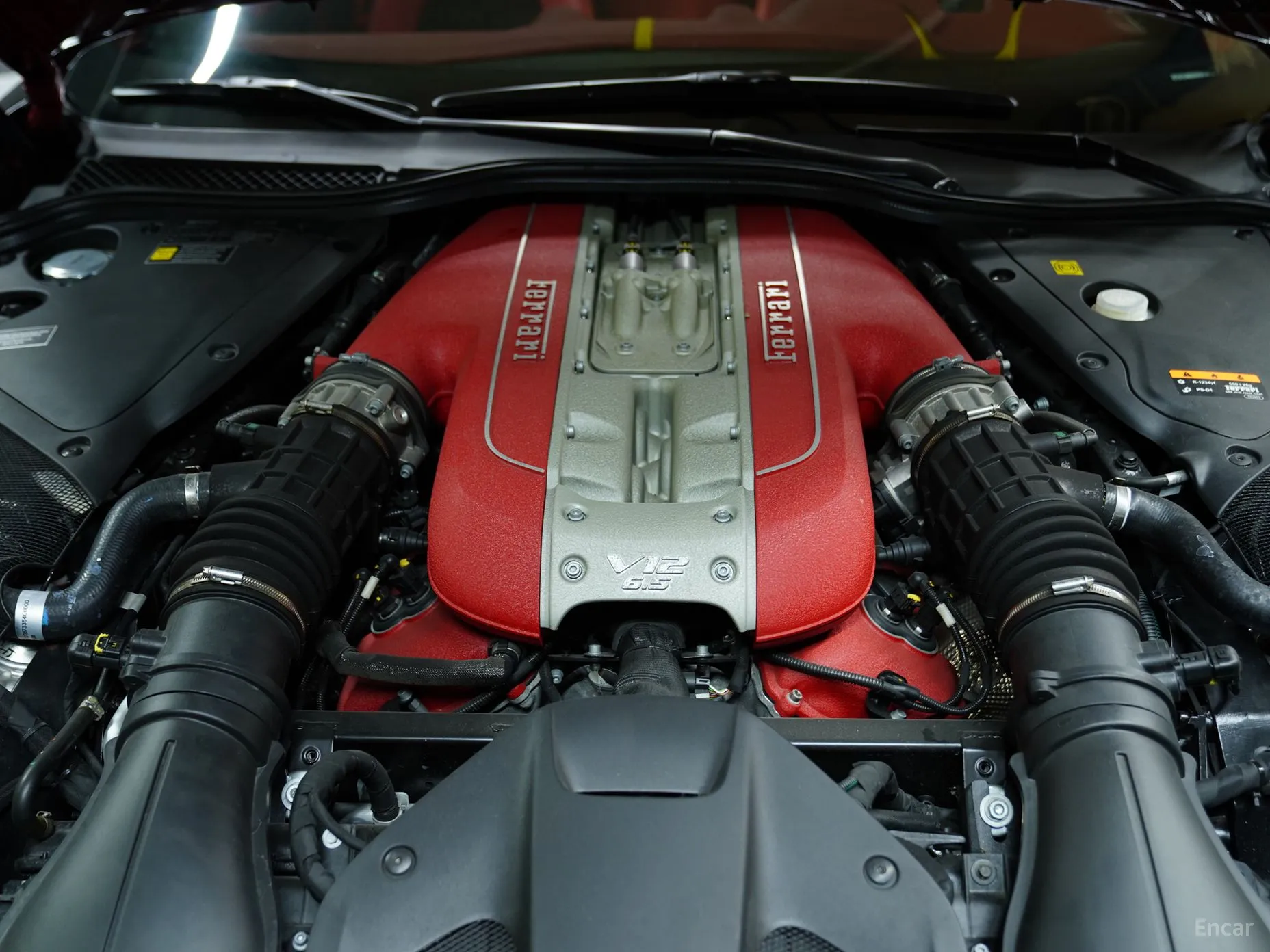 Ferrari 812 GTS превью 6