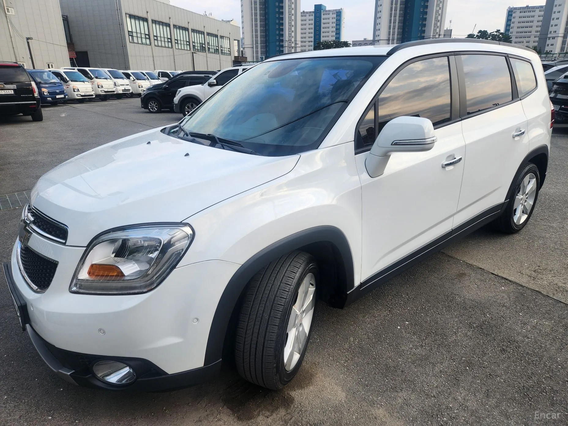 Chevrolet (GM Daewoo) Orlando превью 2