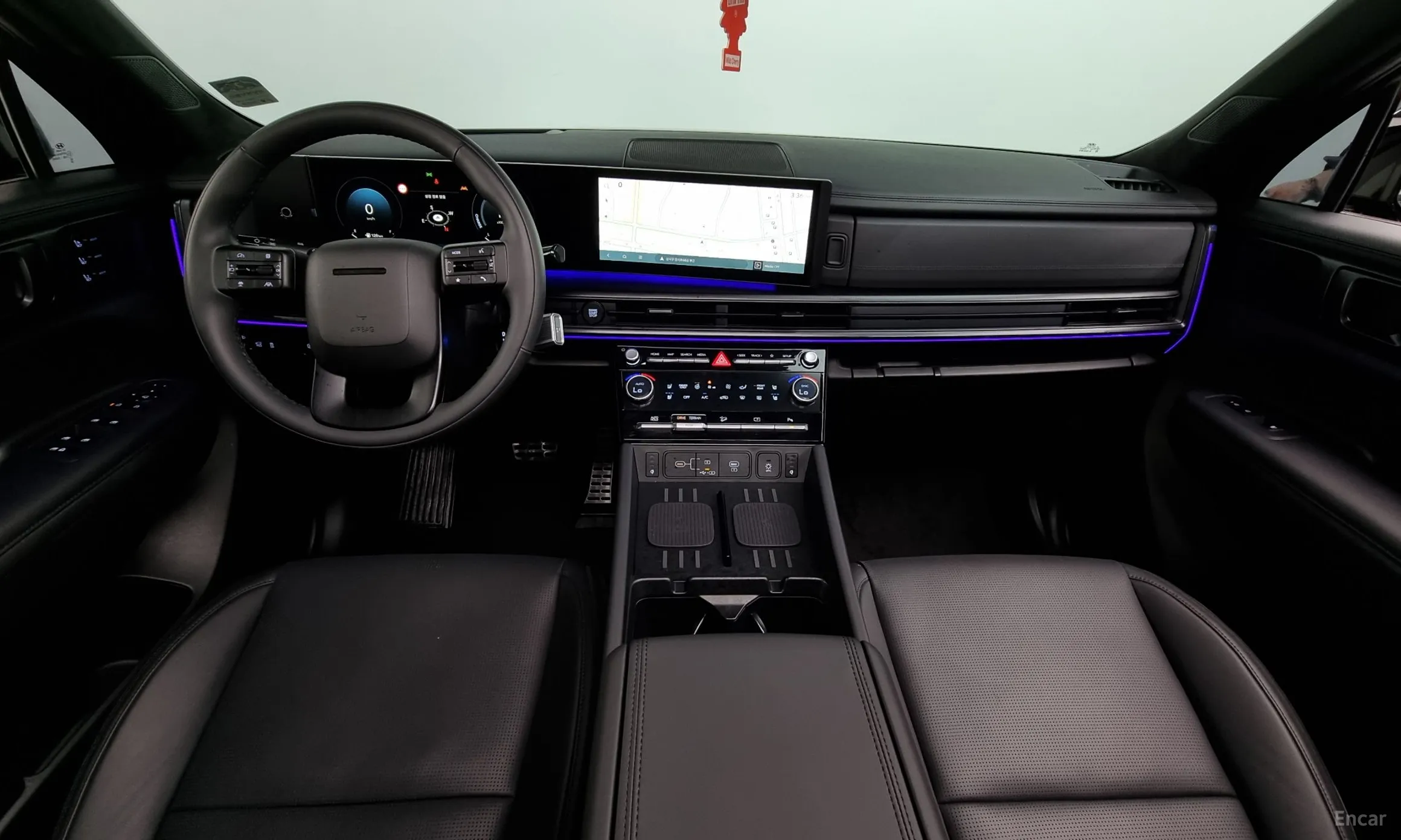 Hyundai Santa Fe (MX5) превью 4