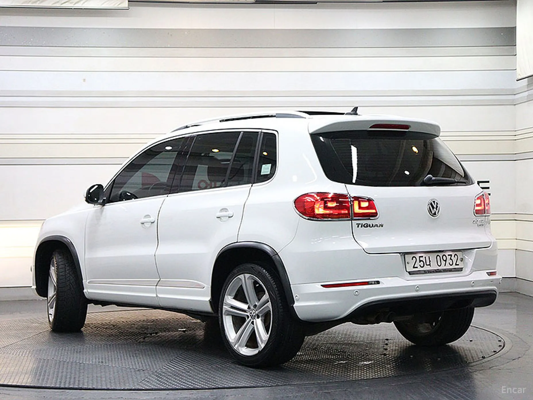 Volkswagen New Tiguan превью 3