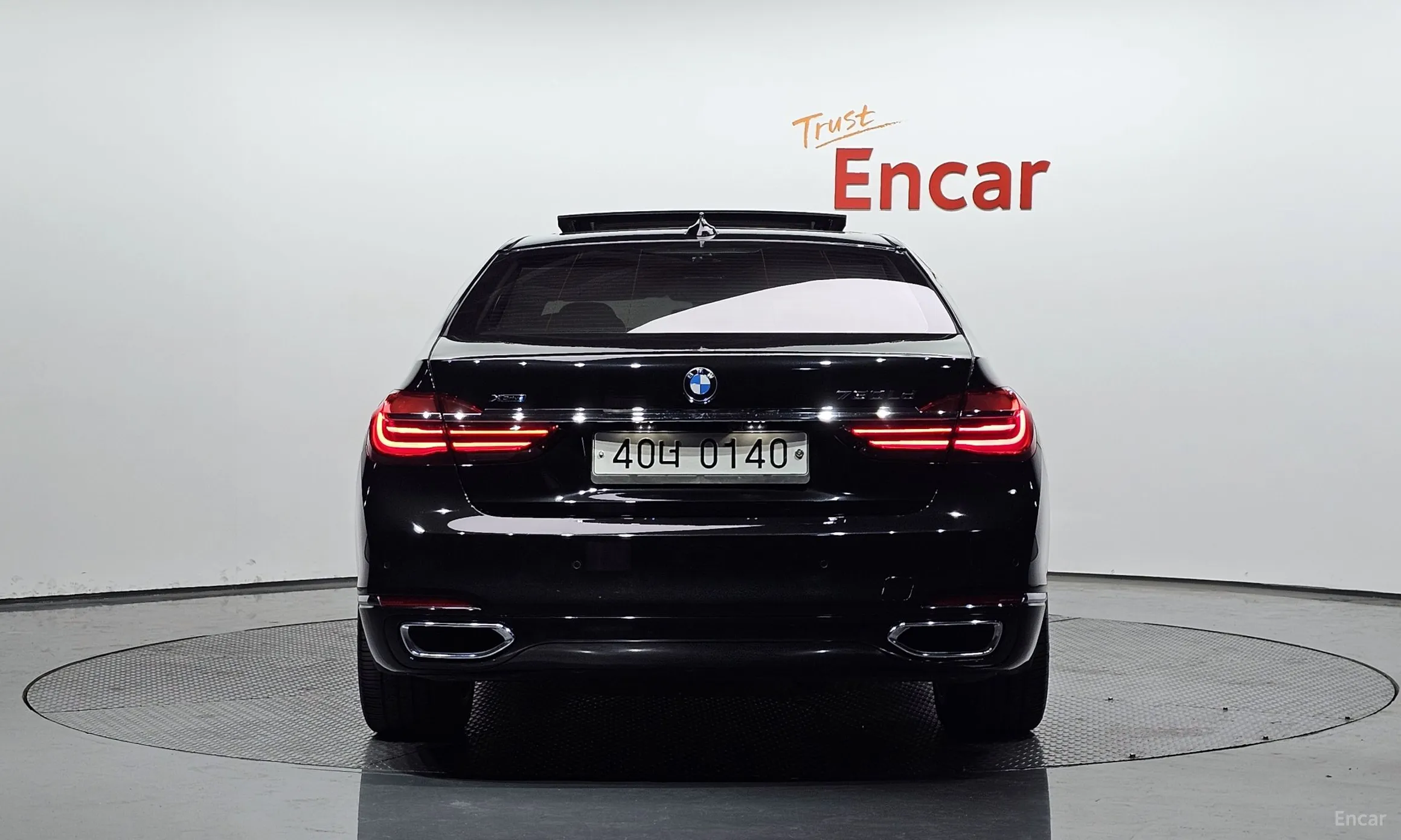 BMW 7 Series (G11) превью 3