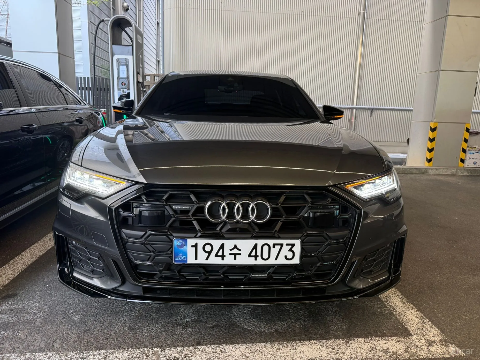 Audi A6 (C8)