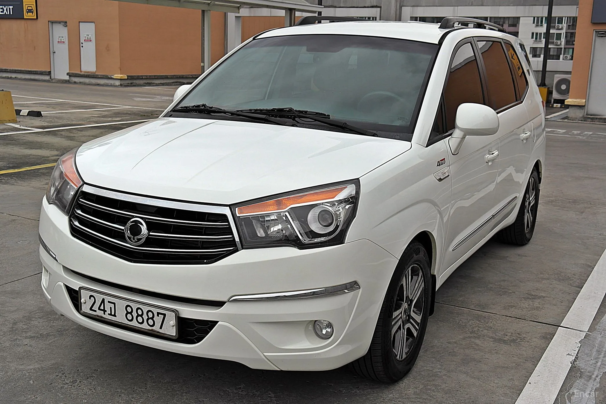 Korando Turismo