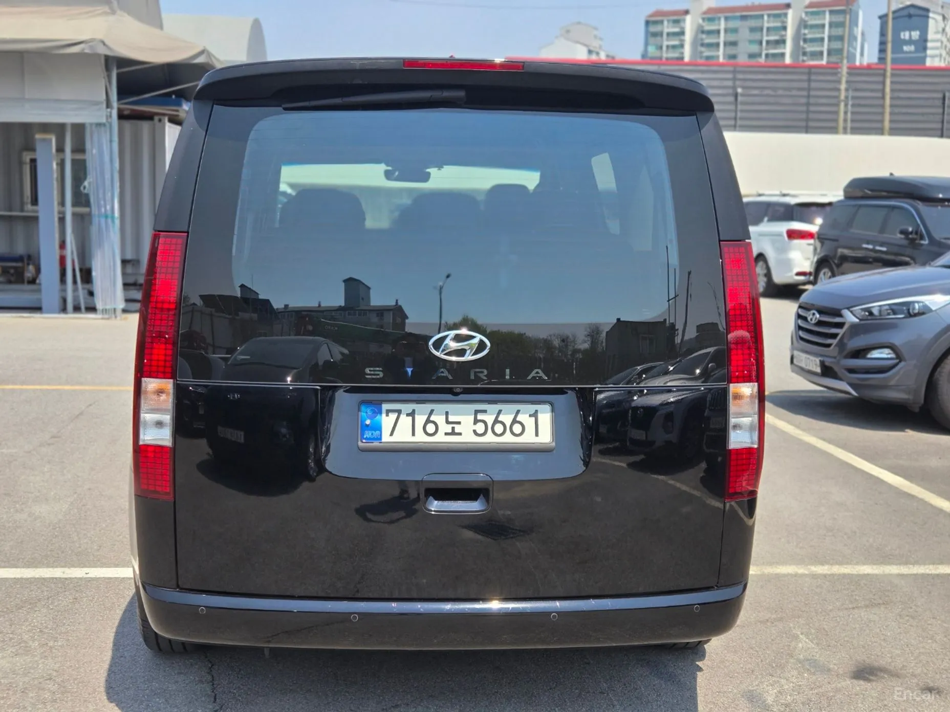 Hyundai Staria превью 3